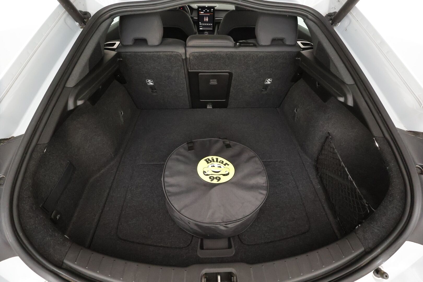 POLESTAR 2 2023 Long Range Single Motor * Pilot&Plus / Pumppu / H&K / LED / 360° / Sporttipenkki Muistilla / Navi / Kaistavahti / Keyless * - Akku kuntotarkastettu! / Merkkihuollettu