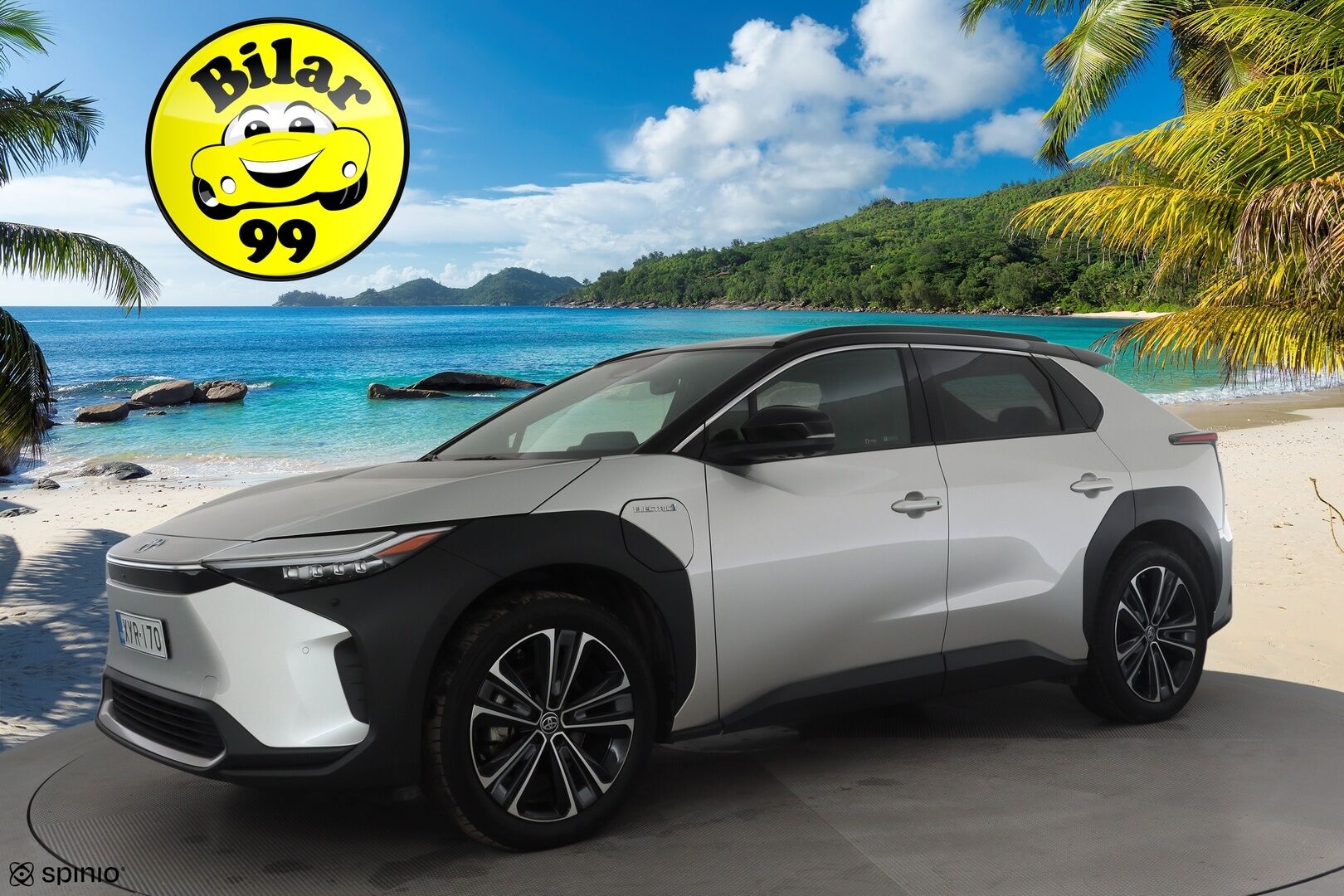 TOYOTA BZ4X 2023 Premium AWD * Adapt.Vakkari / Panorama / Ilmastoidut Nahat / Muistipenkki / JBL Audio / LED / Navi / 360-Kamera - Akku kuntotarkastettu SoH 98,1% / Kahdet renkaat aluvanteilla / Merkkihuollettu / Huippuvarusteet! - HULLUT JOULUT KORKOTARJOUS 2,49% 