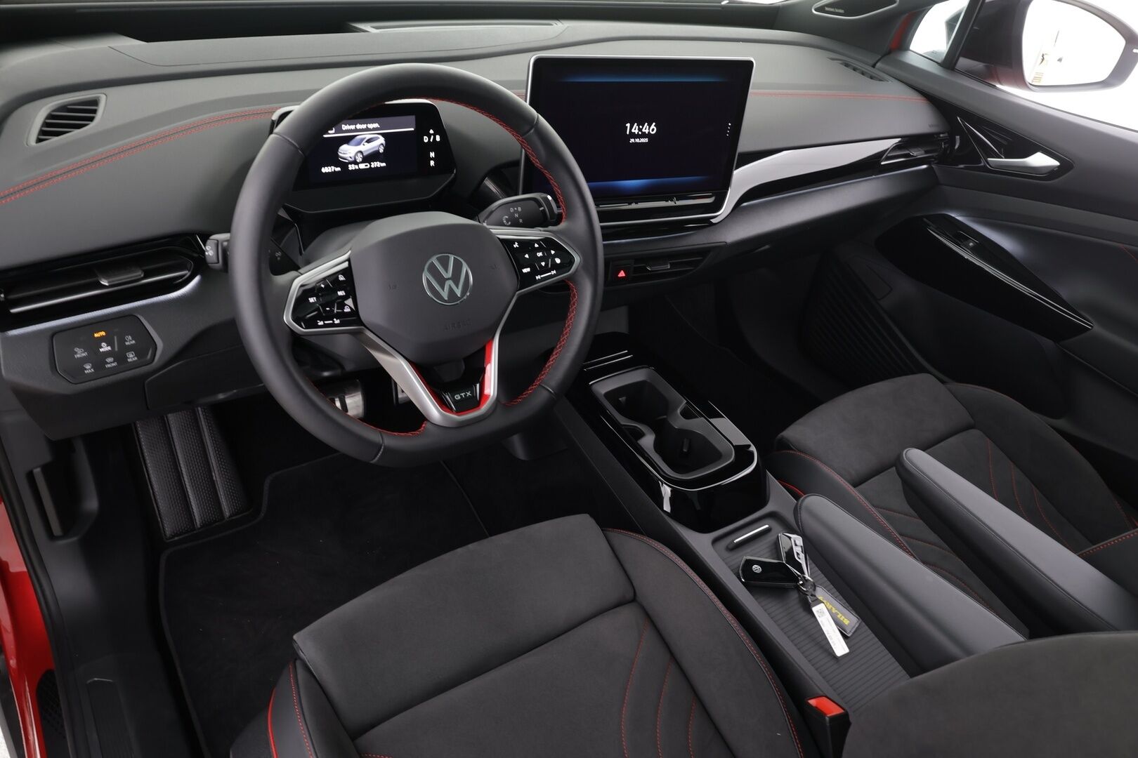 VOLKSWAGEN ID.4 2025 GTX 4Motion 250kW * ACC / HUD / Panorama / Muistipenkit hieronnalla / 360° / ILP / Koukku / IQ.Light / H&K / Facelift * - Akku kuntotarkastettu! / Kahdet renkaat aluvanteilla / Huippuvarusteet!