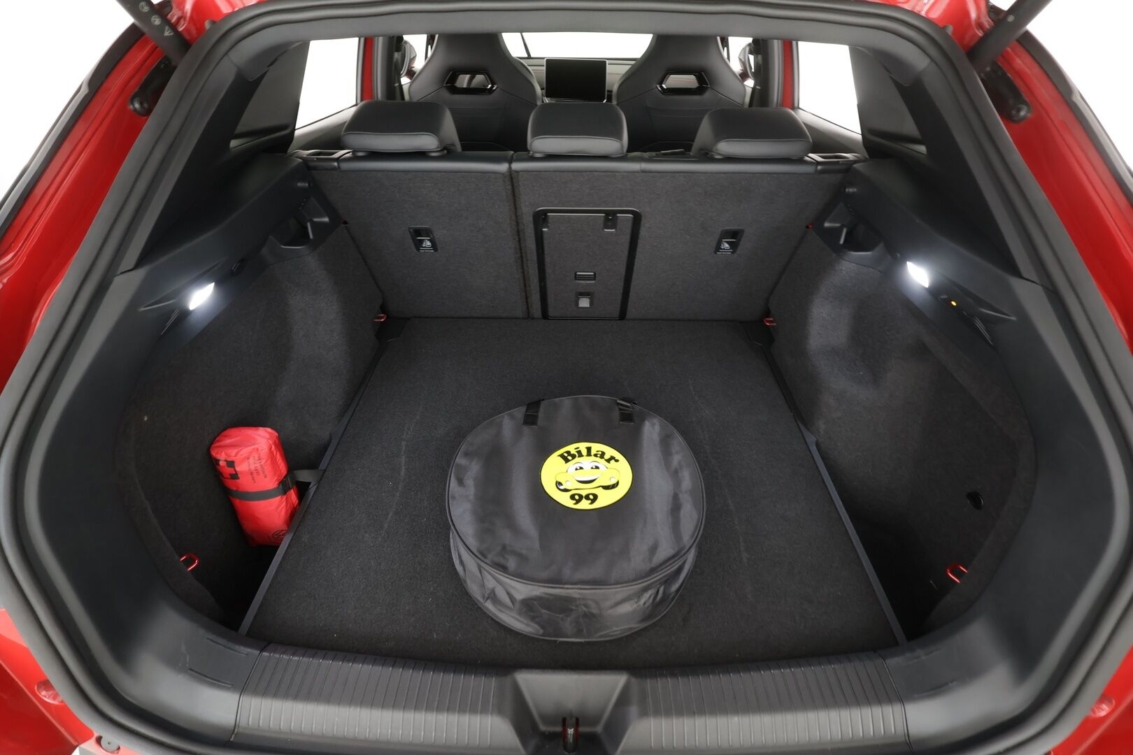 VOLKSWAGEN ID.4 2025 GTX 4Motion 250kW * ACC / HUD / Panorama / Muistipenkit hieronnalla / 360° / ILP / Koukku / IQ.Light / H&K / Facelift * - Akku kuntotarkastettu! / Kahdet renkaat aluvanteilla / Huippuvarusteet!