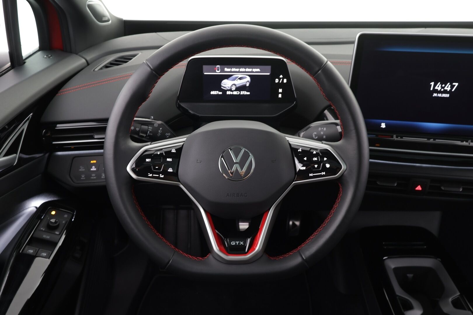 VOLKSWAGEN ID.4 2025 GTX 4Motion 250kW * ACC / HUD / Panorama / Muistipenkit hieronnalla / 360° / ILP / Koukku / IQ.Light / H&K / Facelift * - Akku kuntotarkastettu! / Kahdet renkaat aluvanteilla / Huippuvarusteet!