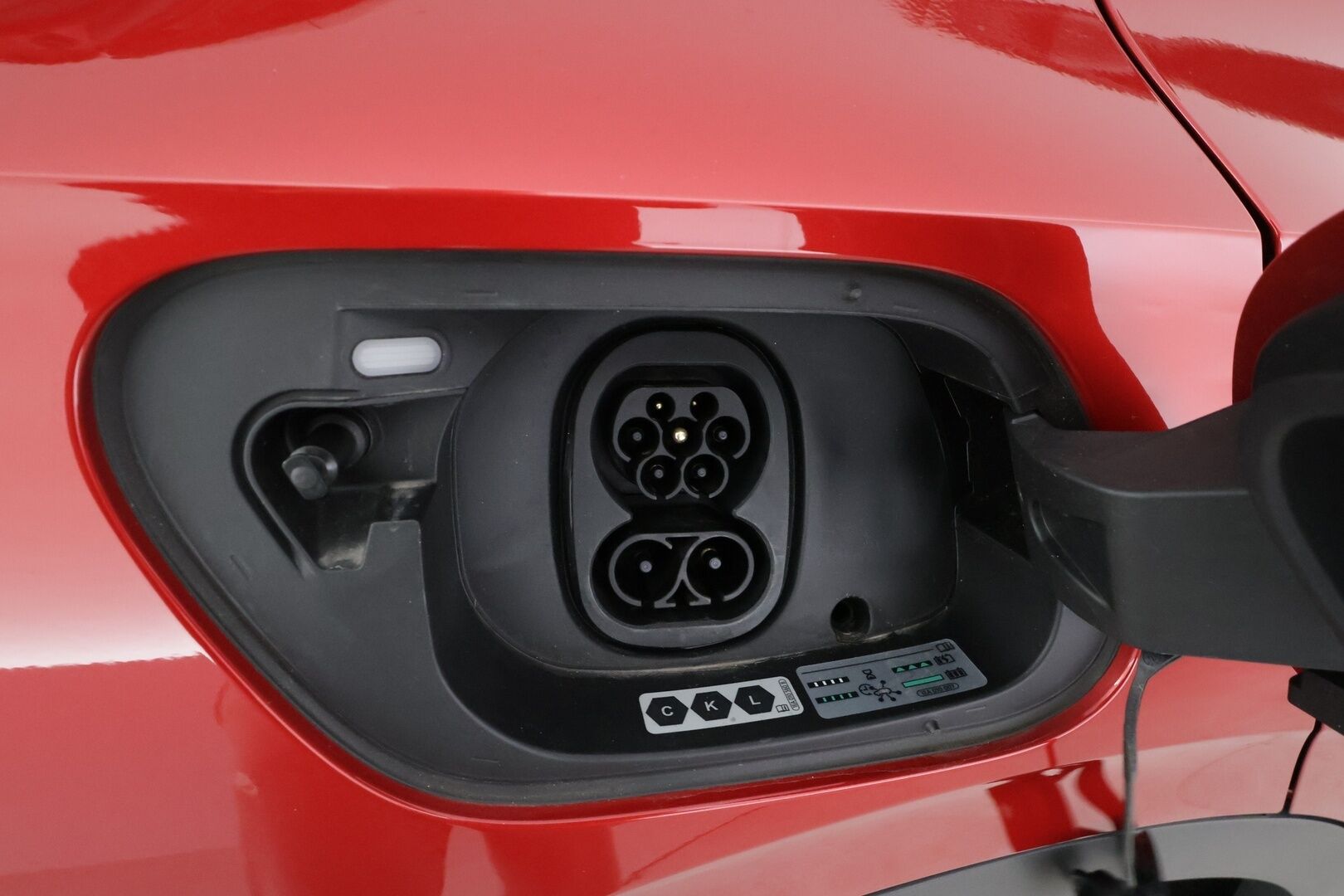 VOLKSWAGEN ID.4 2025 GTX 4Motion 250kW * ACC / HUD / Panorama / Muistipenkit hieronnalla / 360° / ILP / Koukku / IQ.Light / H&K / Facelift * - Akku kuntotarkastettu! / Kahdet renkaat aluvanteilla / Huippuvarusteet!