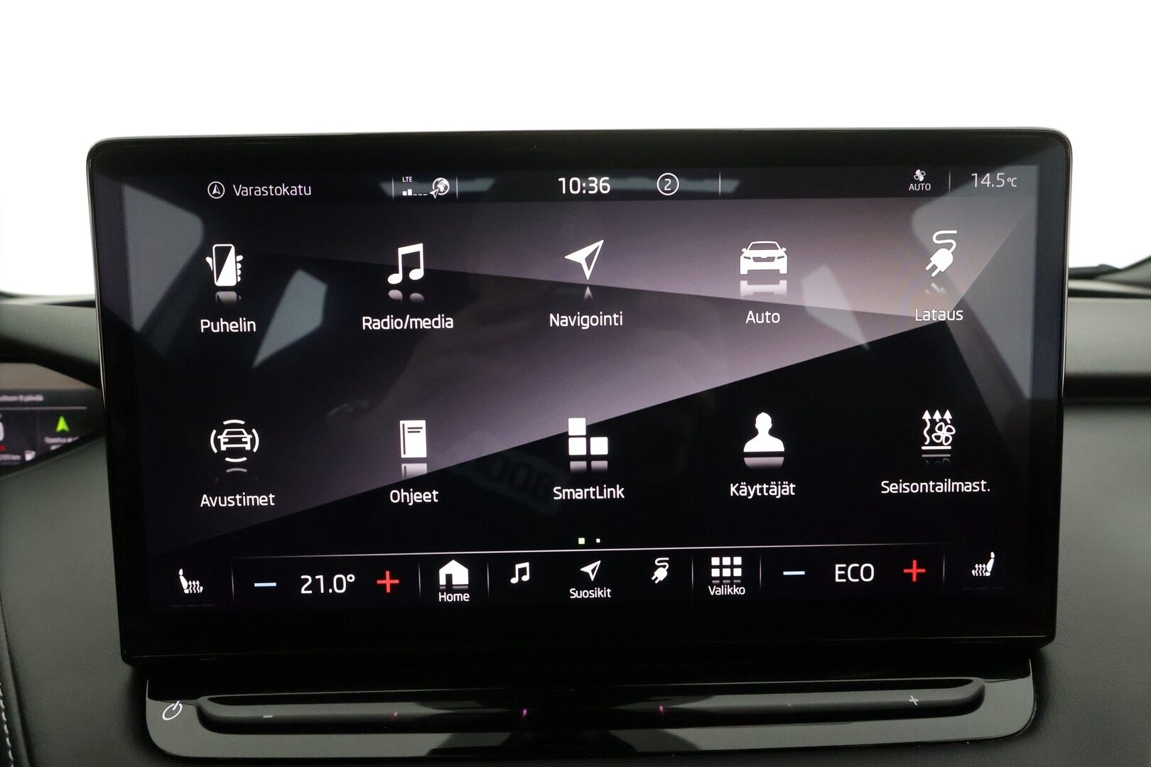 SKODA ENYAQ 2023 80x 4x4 SportLine iV * ILP / Koukku / Panorama / ACC / Matrix-LED / 360° / Muistipenkki / Navi / Kaistavahti / Keyless * - Akku kuntotarkastettu SoH 95,2% - HULLUT VÄLIPÄIVÄT KORKOTARJOUS 2,49%