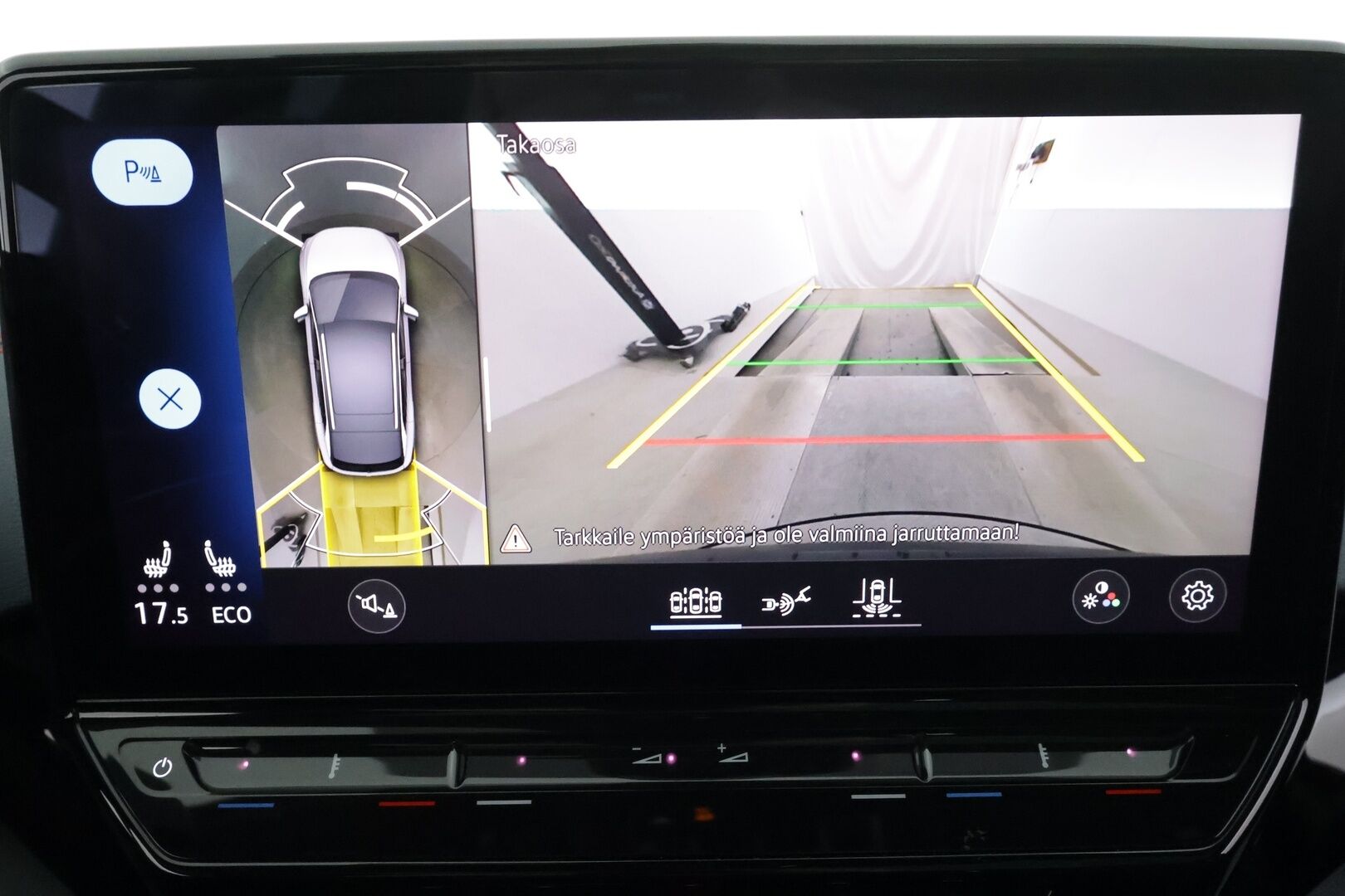 VOLKSWAGEN ID.4 2022 GTX 4Motion 220 kW * ILP / Lasikatto / ACC / Matrix-LED / HUD / 360° / Hierovat Sportpenkit Muistilla / Navi / Keyless* - Kahdet renkaat / * HUIPPU KAMOILLA * - Osta nyt, maksa vasta ensi vuonna