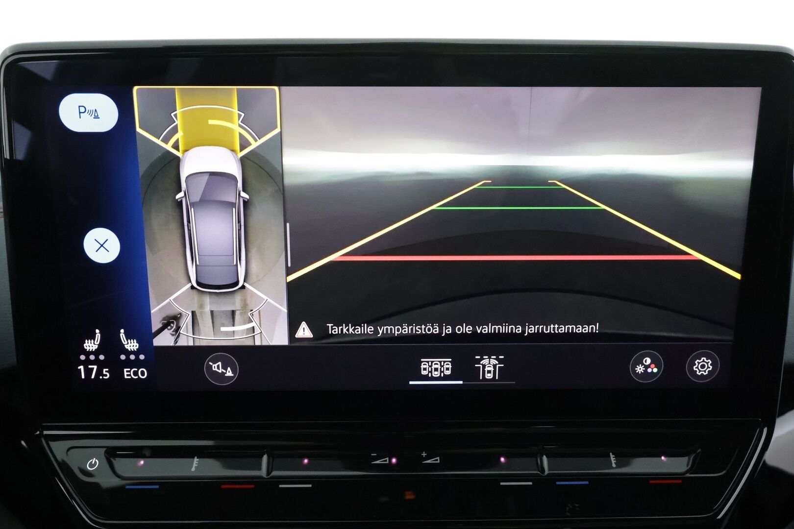 VOLKSWAGEN ID.4 2022 GTX 4Motion 220 kW * ILP / Lasikatto / ACC / Matrix-LED / HUD / 360° / Hierovat Sportpenkit Muistilla / Navi / Keyless* - Kahdet renkaat / * HUIPPU KAMOILLA * - Osta nyt, maksa vasta ensi vuonna