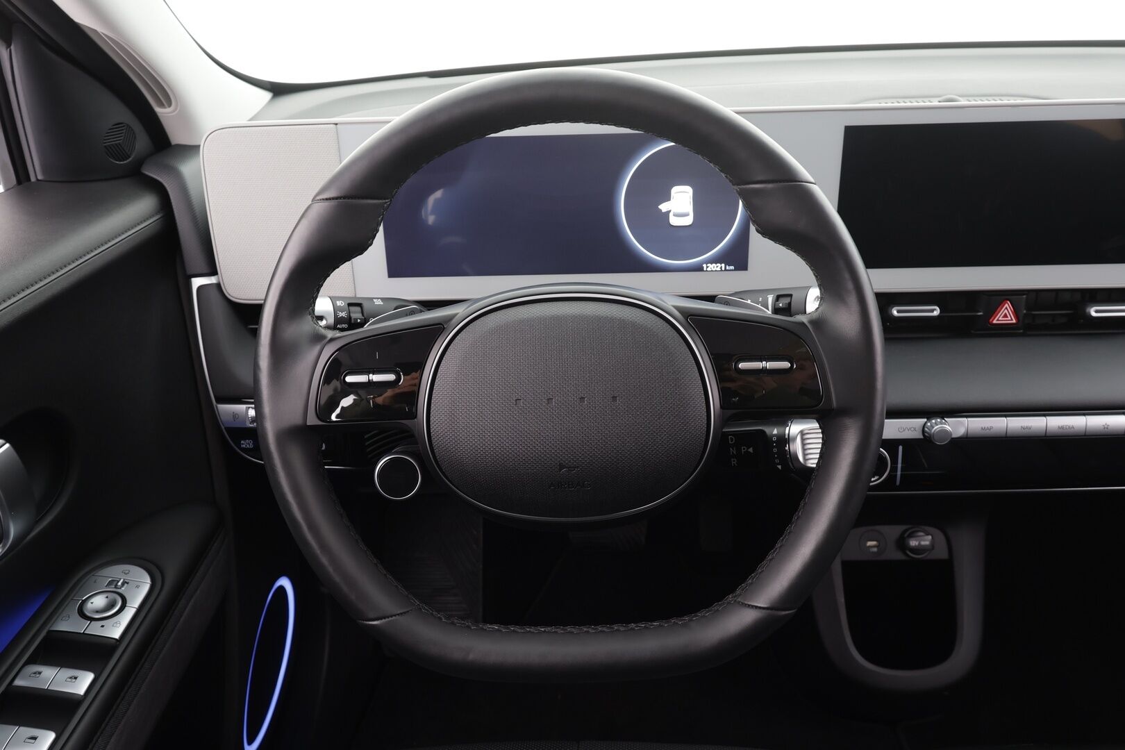 HYUNDAI IONIQ 5 2024 58kWh 170hv Premium * ACC / ILP / 360° / Ilmastoidut nahat / Sähköpenkit / LED / Navi * - Akku kuntotarkastettu - HULLUT VÄLIPÄIVÄT KORKOTARJOUS 2,49%