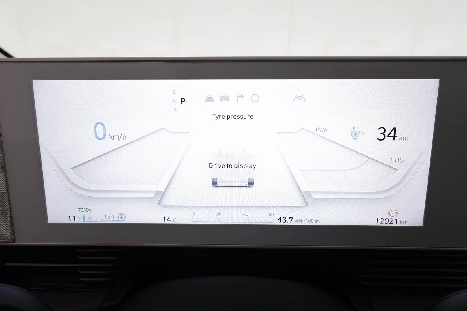 HYUNDAI IONIQ 5 2024 58kWh 170hv Premium * ACC / ILP / 360° / Ilmastoidut nahat / Sähköpenkit / LED / Navi * - Akku kuntotarkastettu - HULLUT VÄLIPÄIVÄT KORKOTARJOUS 2,49%