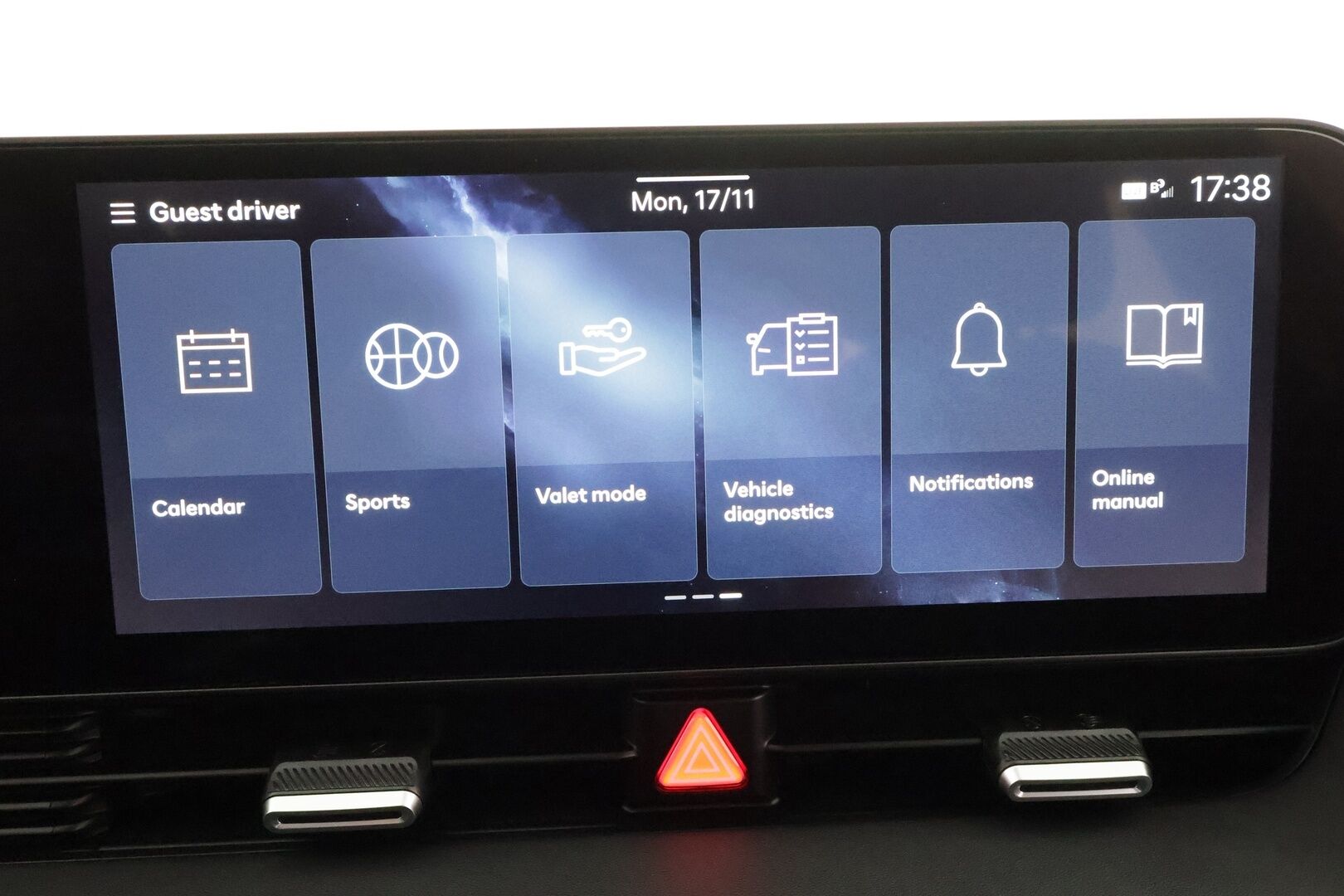 HYUNDAI IONIQ 5 2025 229hv Centriq * ACC / P.kamera / LED / Navi / ILP / Facelift / Sähköpenkit / KeylessGo * - Kahdet renkaat aluvanteilla - Osta nyt, maksa vasta ensi vuonna