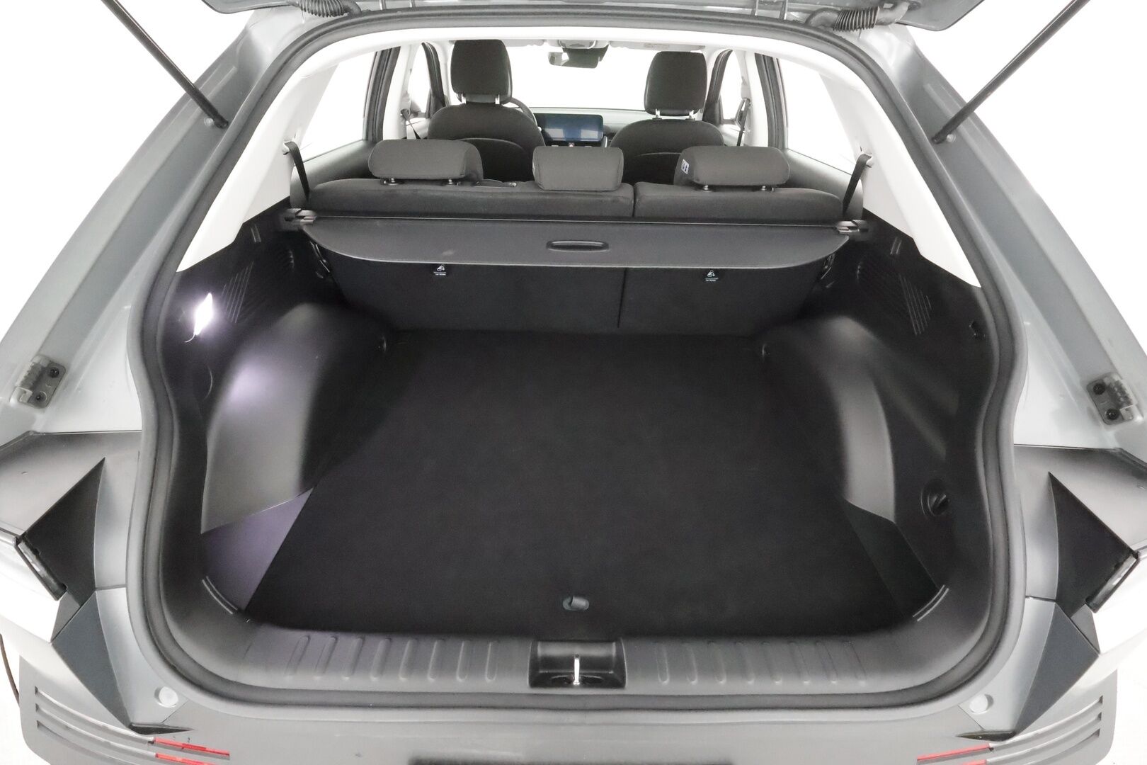 HYUNDAI IONIQ 5 2025 229hv Centriq * ACC / P.kamera / LED / Navi / ILP / Facelift / Sähköpenkit / KeylessGo * - Kahdet renkaat aluvanteilla - Osta nyt, maksa vasta ensi vuonna