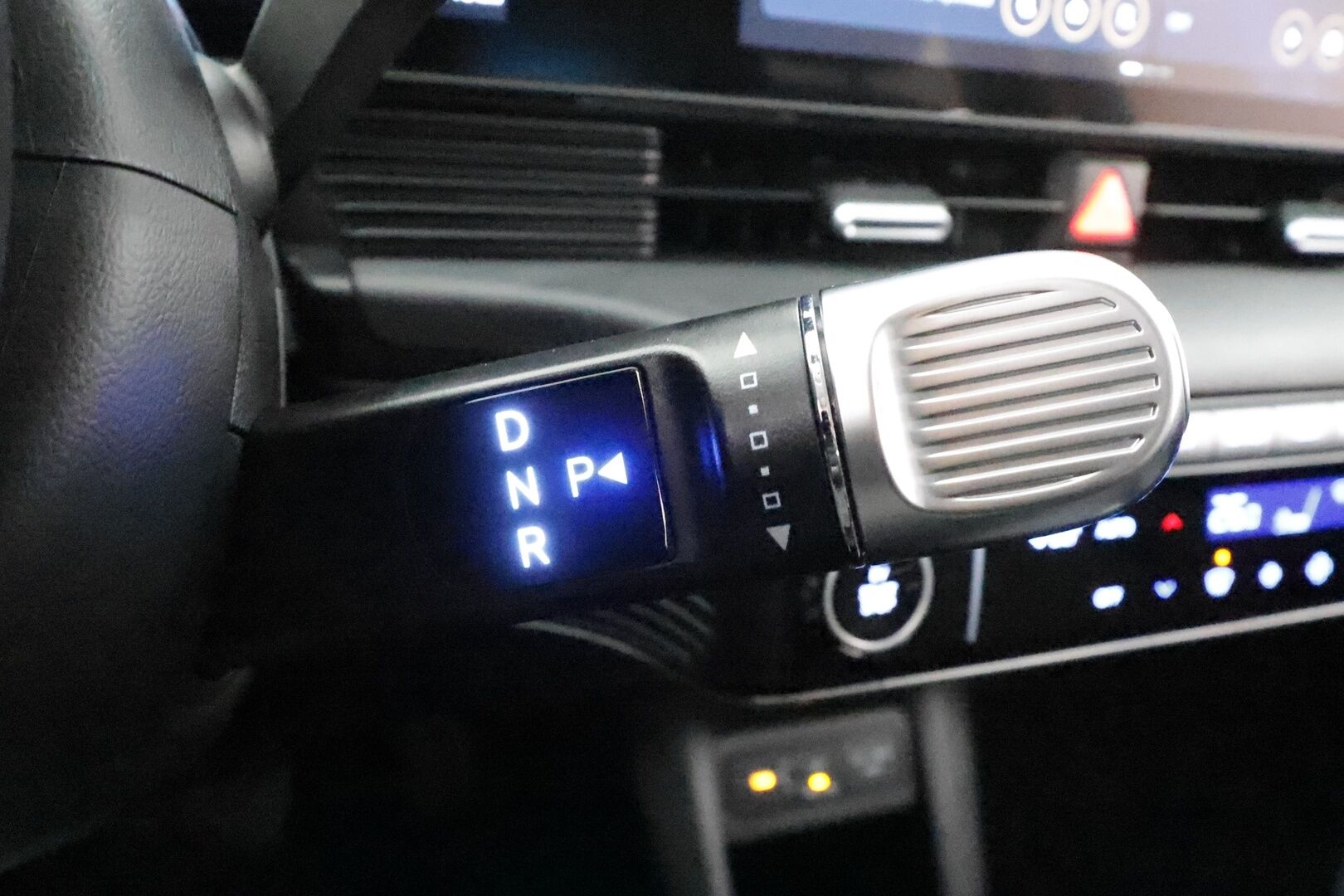 HYUNDAI IONIQ 5 2025 229hv Centriq * ACC / P.kamera / LED / Navi / ILP / Facelift / Sähköpenkit / KeylessGo * - Kahdet renkaat aluvanteilla - Osta nyt, maksa vasta ensi vuonna