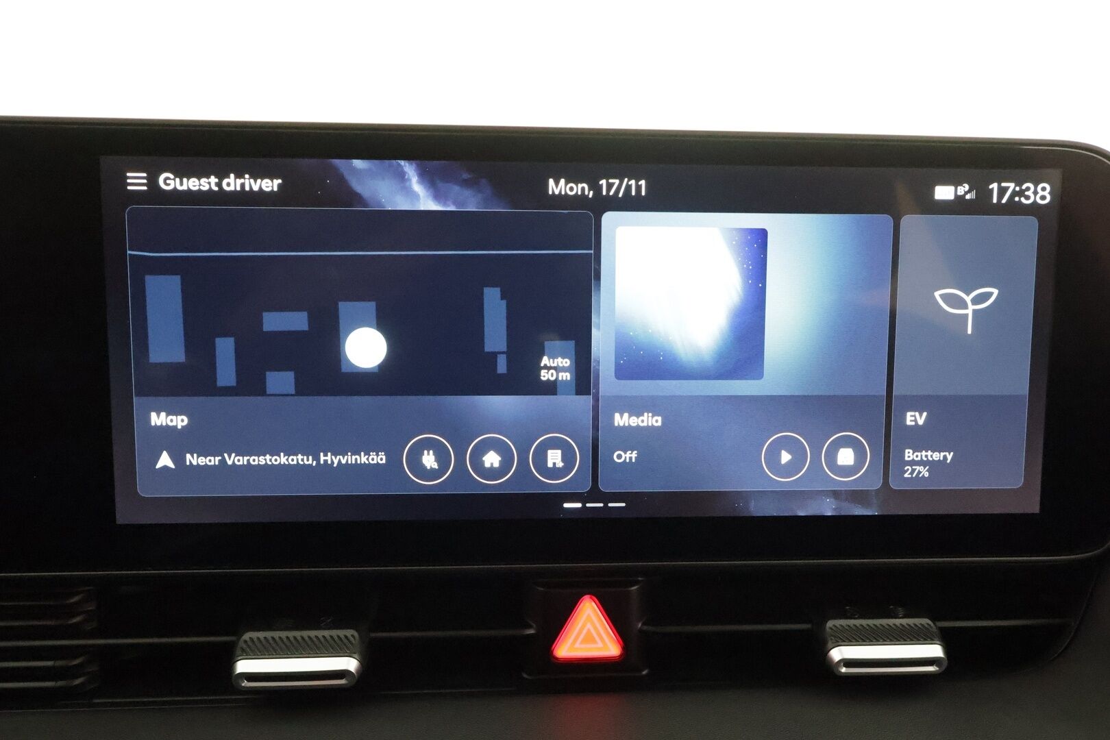 HYUNDAI IONIQ 5 2025 229hv Centriq * ACC / P.kamera / LED / Navi / ILP / Facelift / Sähköpenkit / KeylessGo * - Kahdet renkaat aluvanteilla - Osta nyt, maksa vasta ensi vuonna