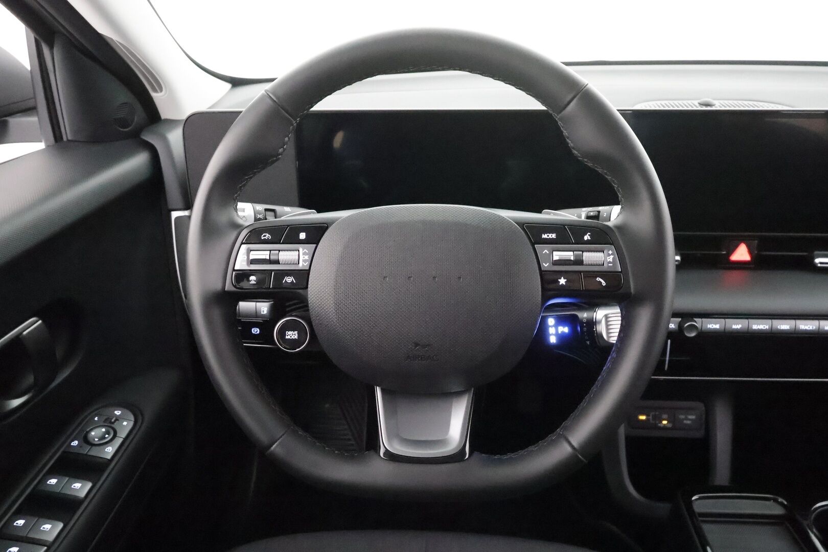 HYUNDAI IONIQ 5 2025 229hv Centriq * ACC / P.kamera / LED / Navi / ILP / Facelift / Sähköpenkit / KeylessGo * - Kahdet renkaat aluvanteilla - Osta nyt, maksa vasta ensi vuonna