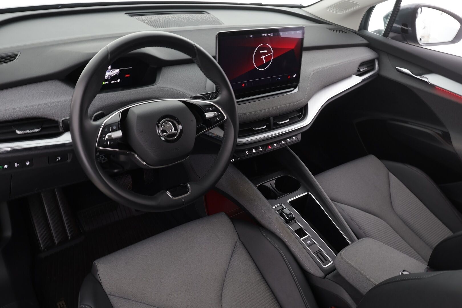 SKODA ENYAQ 2022 80x 4x4 iV * ILP / ACC / Matrix-LED / P.kamera / Navi / Kaistavahti / Digimittaristo / Keyless * - Merkkihuollettu! / Akku kuntotarkastettu SoH 94,7% - HULLUT VÄLIPÄIVÄT KORKOTARJOUS 2,49%