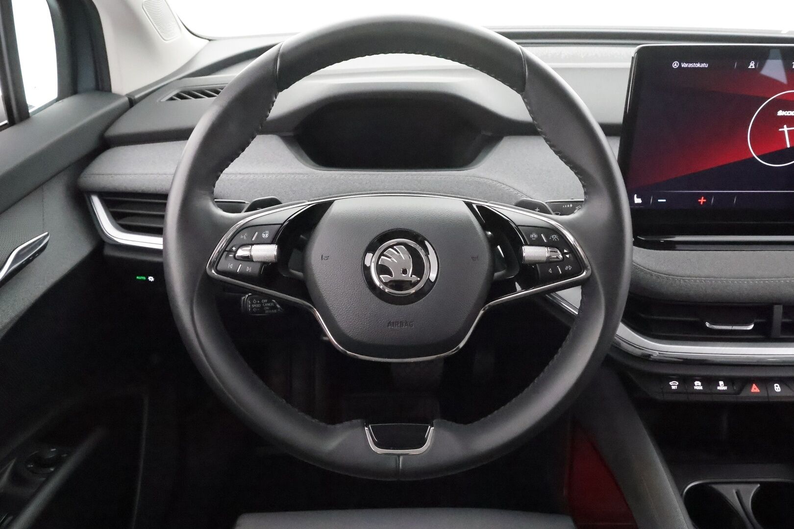 SKODA ENYAQ 2022 80x 4x4 iV * ILP / ACC / Matrix-LED / P.kamera / Navi / Kaistavahti / Digimittaristo / Keyless * - Merkkihuollettu! / Akku kuntotarkastettu SoH 94,7% - HULLUT VÄLIPÄIVÄT KORKOTARJOUS 2,49%