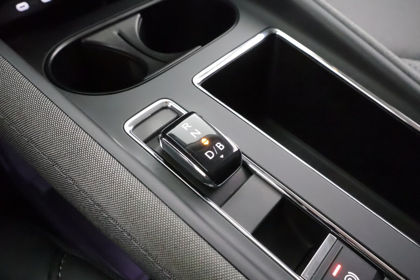 SKODA ENYAQ 2022 80x 4x4 iV * ILP / ACC / Matrix-LED / P.kamera / Navi / Kaistavahti / Digimittaristo / Keyless * - Merkkihuollettu! / Akku kuntotarkastettu SoH 94,7% - HULLUT VÄLIPÄIVÄT KORKOTARJOUS 2,49%