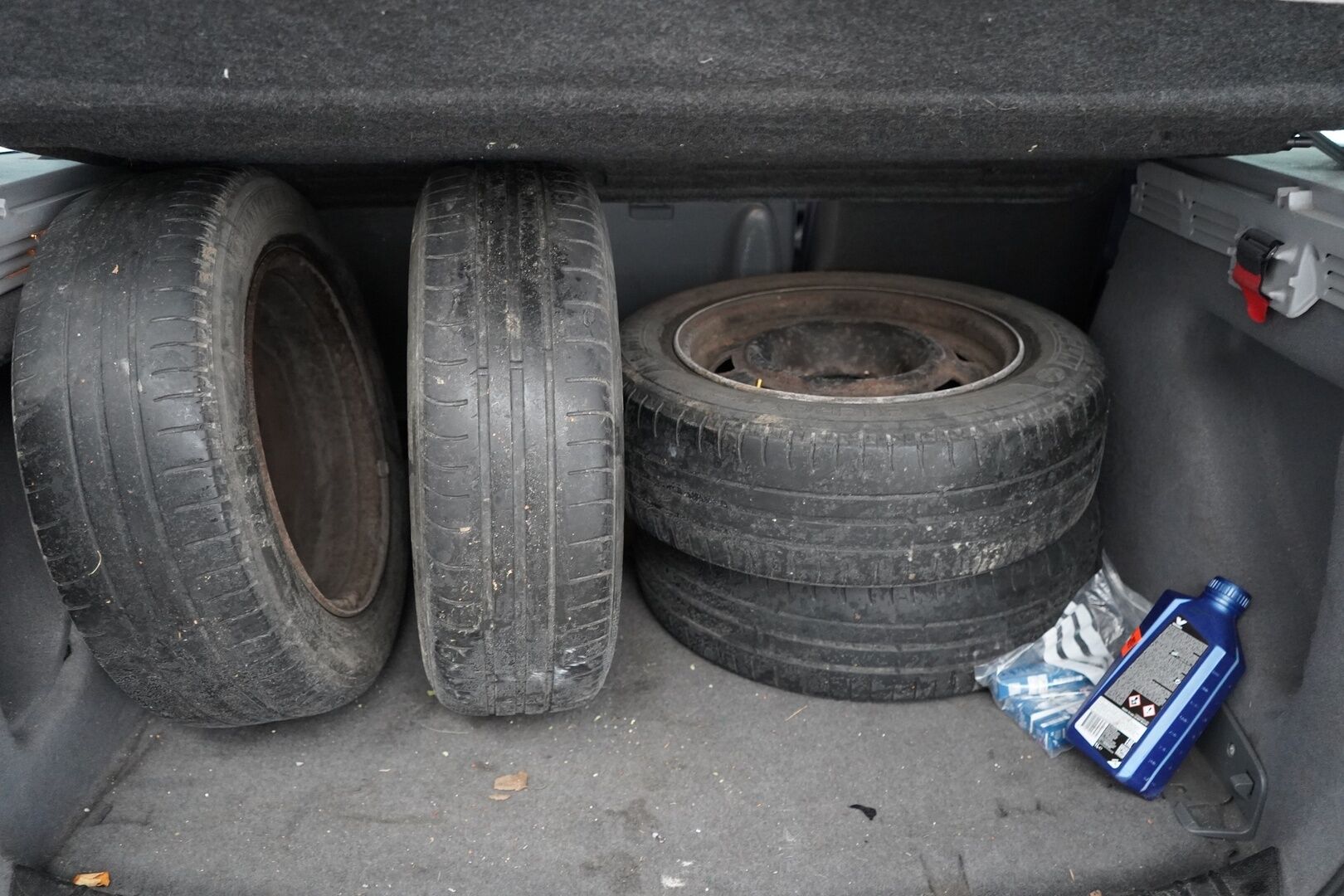 Citroen Xsara Picasso 2003 2.0I 16v AT *YritysOutlet - Myydään vain yrityksille* - Suomi-auto / Lohko / Kahdet renkaat