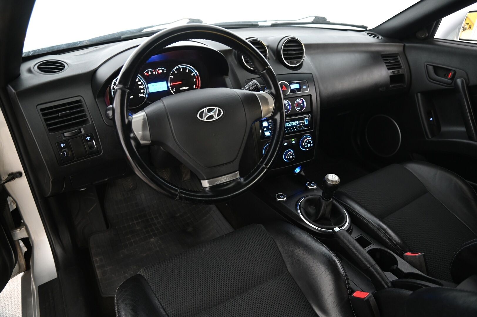 Hyundai Coupe 2007 2.0-H-61DP/253 *Myydään Huutokaupat.com*