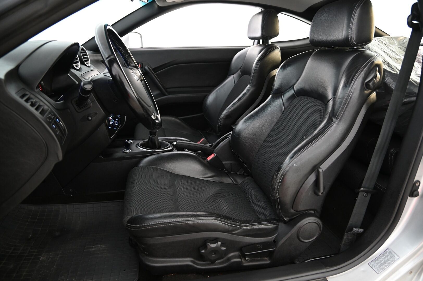Hyundai Coupe 2007 2.0-H-61DP/253 *Myydään Huutokaupat.com*