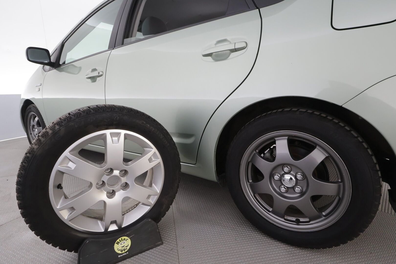 Toyota Prius 2008 HSD 5ov - | Merkkihuollettu | Autom. ilmastointi | Lohko+sisähaara | Kahdet renkaat | Suomi-auto | 