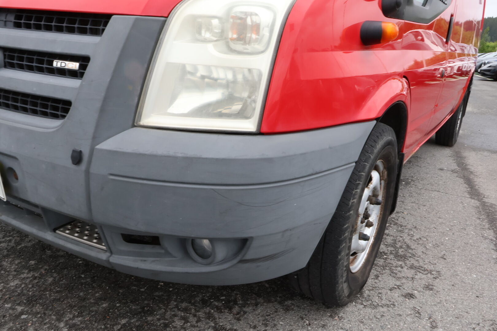 Ford Transit 2008 (BB) 2.4TDCI T350 /  Kevyt Kuorma-auto - *Katsastus 03/2026!! / Kevyt K-A / Koukku / Vähän ajettu!!* *MYYDÄÄN HUUTOKAUPAT.COMISSA!!*