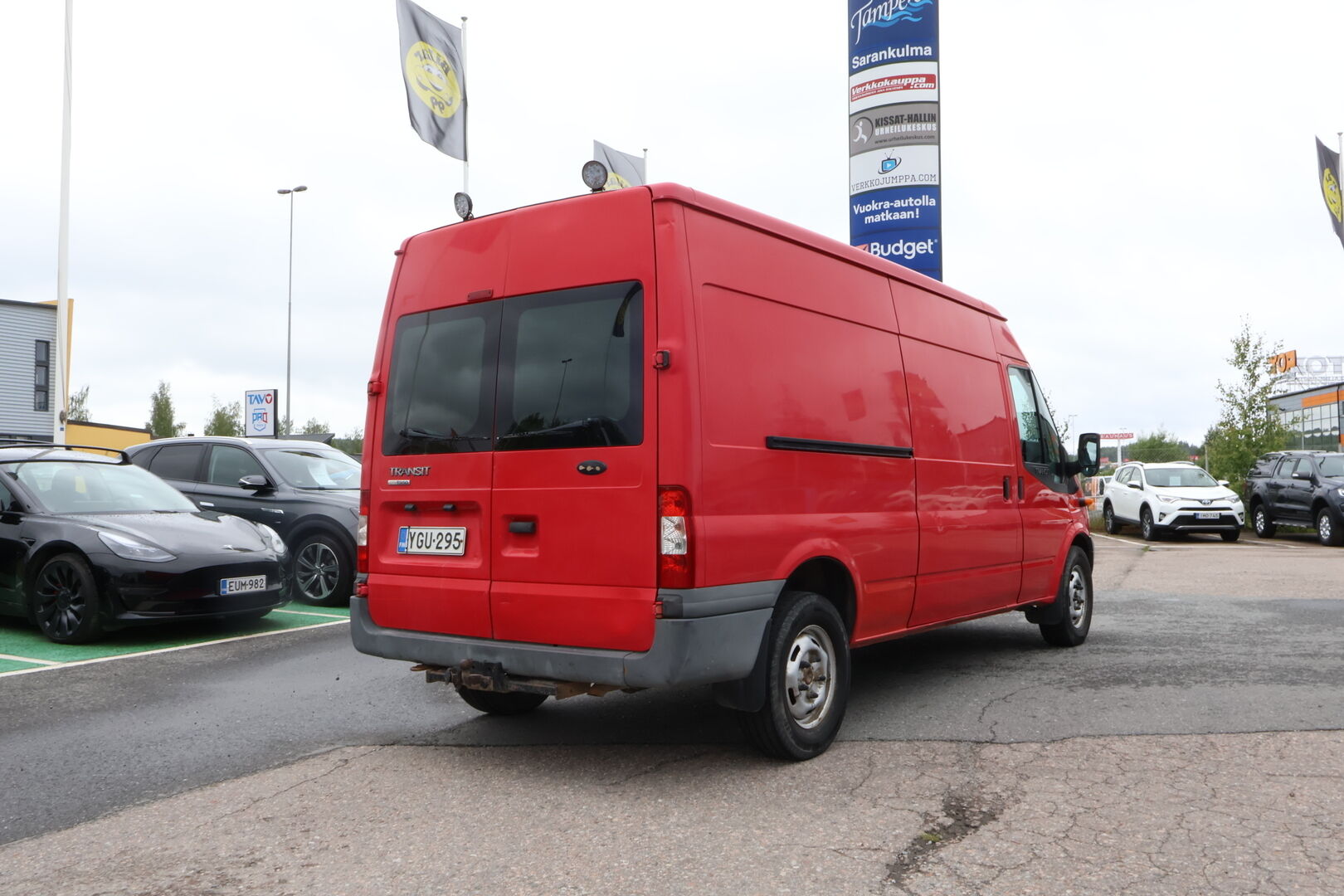 Ford Transit 2008 (BB) 2.4TDCI T350 /  Kevyt Kuorma-auto - *Katsastus 03/2026!! / Kevyt K-A / Koukku / Vähän ajettu!!* *MYYDÄÄN HUUTOKAUPAT.COMISSA!!*