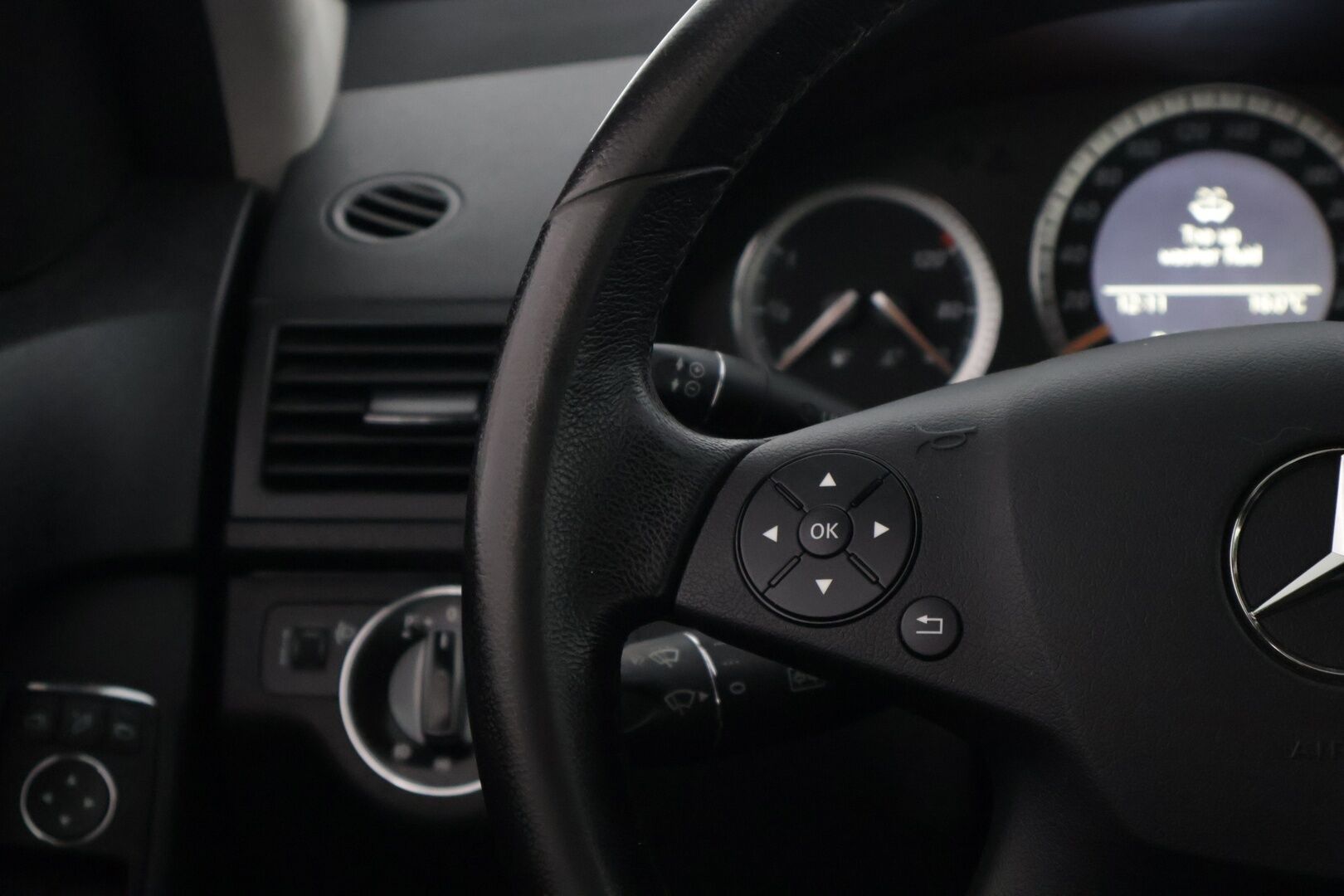 Mercedes-Benz C 2008 200 CDI A - *Myydään Huutokaupat.com*