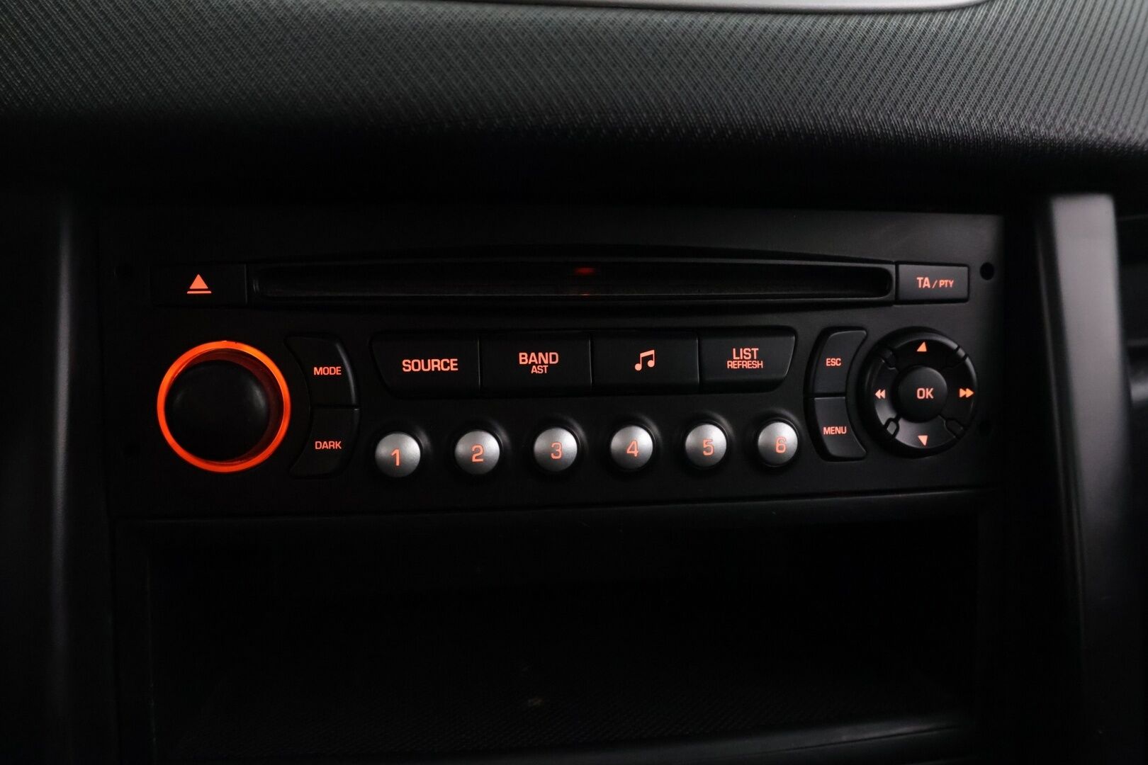 Peugeot 207 2008 Trendy HDi 90 5-ov. Platinum - *Myydään Huutokaupat.com:issa https://huutokaupat.com/kohde/6593645/peugeot-207-2008*