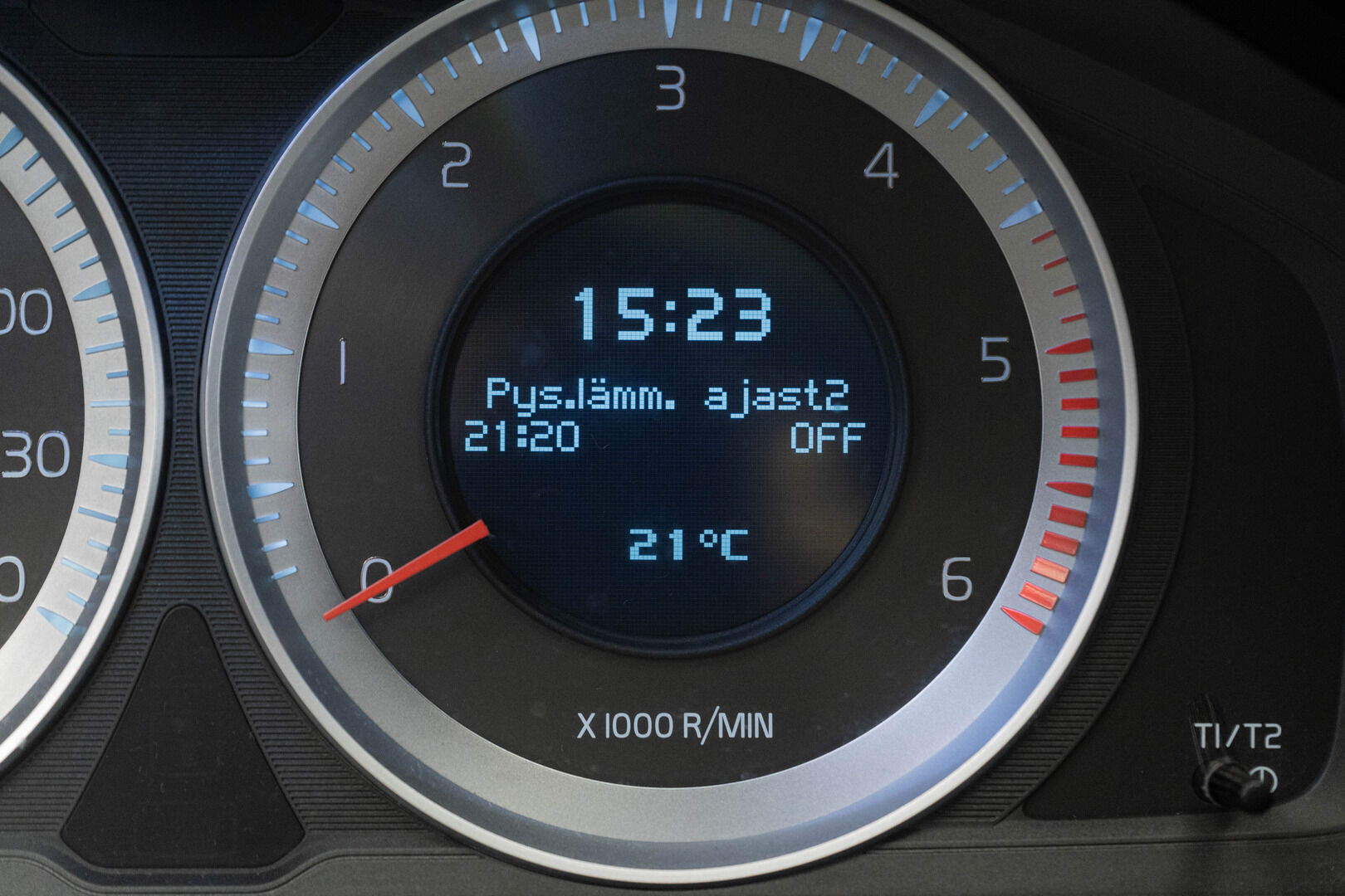 Volvo S60 2011 D3 Summum Business *Webasto / Muistipenkki / Nahat / Koukku / BT* - Suomiauto / Hyvät Hakkapeliitta 9 Nastat / Juuri Leimattu ja huollettu