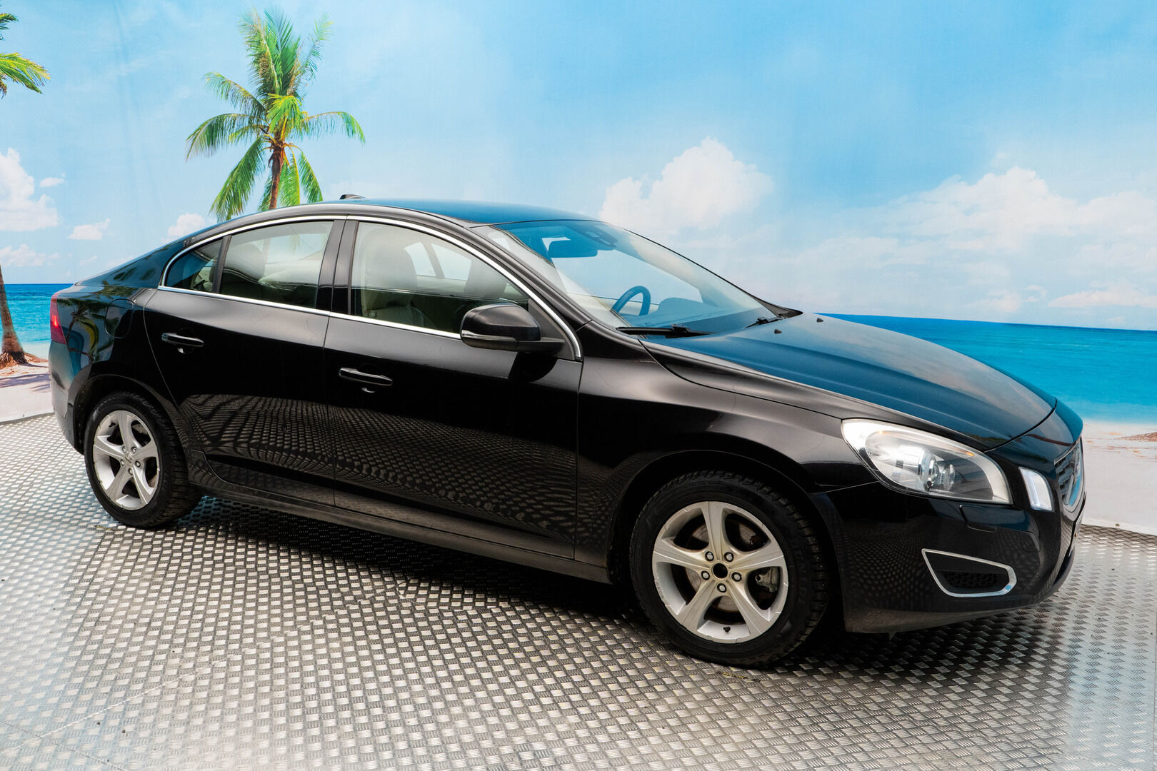 Volvo S60 2011 D3 Summum Business *Webasto / Muistipenkki / Nahat / Koukku / BT* - Suomiauto / Hyvät Hakkapeliitta 9 Nastat / Juuri Leimattu ja huollettu