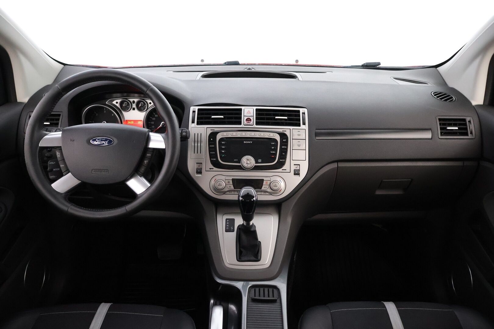 Ford Kuga 2011 2,0 TDCi 163 hv DPF PowerShift 4WD Titanium A6 5-ovinen - YritysOutlet - Myydään vain yrityksille - Suomi-auto | Webasto | Vakkari | Vetokoukku | Lämmitettävä Tuulilasi!
