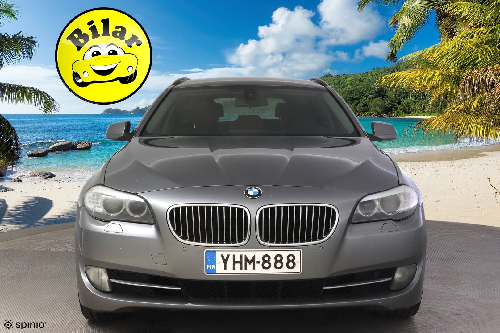 BMW 520 2011 A F11 Touring Business - | Vakkari | Tutkat edessä ja takana | Sporttipenkit | Vetokoukku | 2x renkaat |