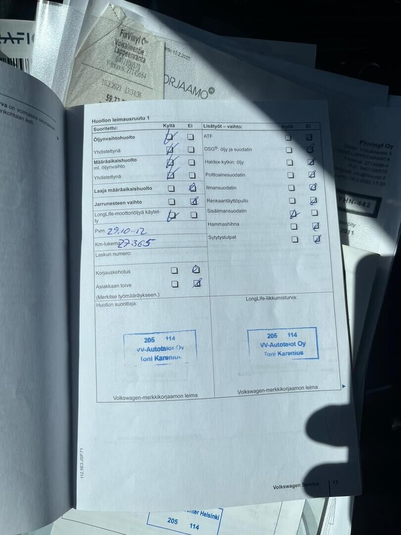 Volkswagen Golf 2011 Variant Highline 1,4 TSI 90 kW (122 hv) DSG-automaatti / *Yritys outlet - Myydään vain yrityksille!* - *Yritys outlet - Myydään vain yrityksille!* Lohkolämmitin sisäpistokkeella / Tutkat eteen ja taakse / Ilmastointi