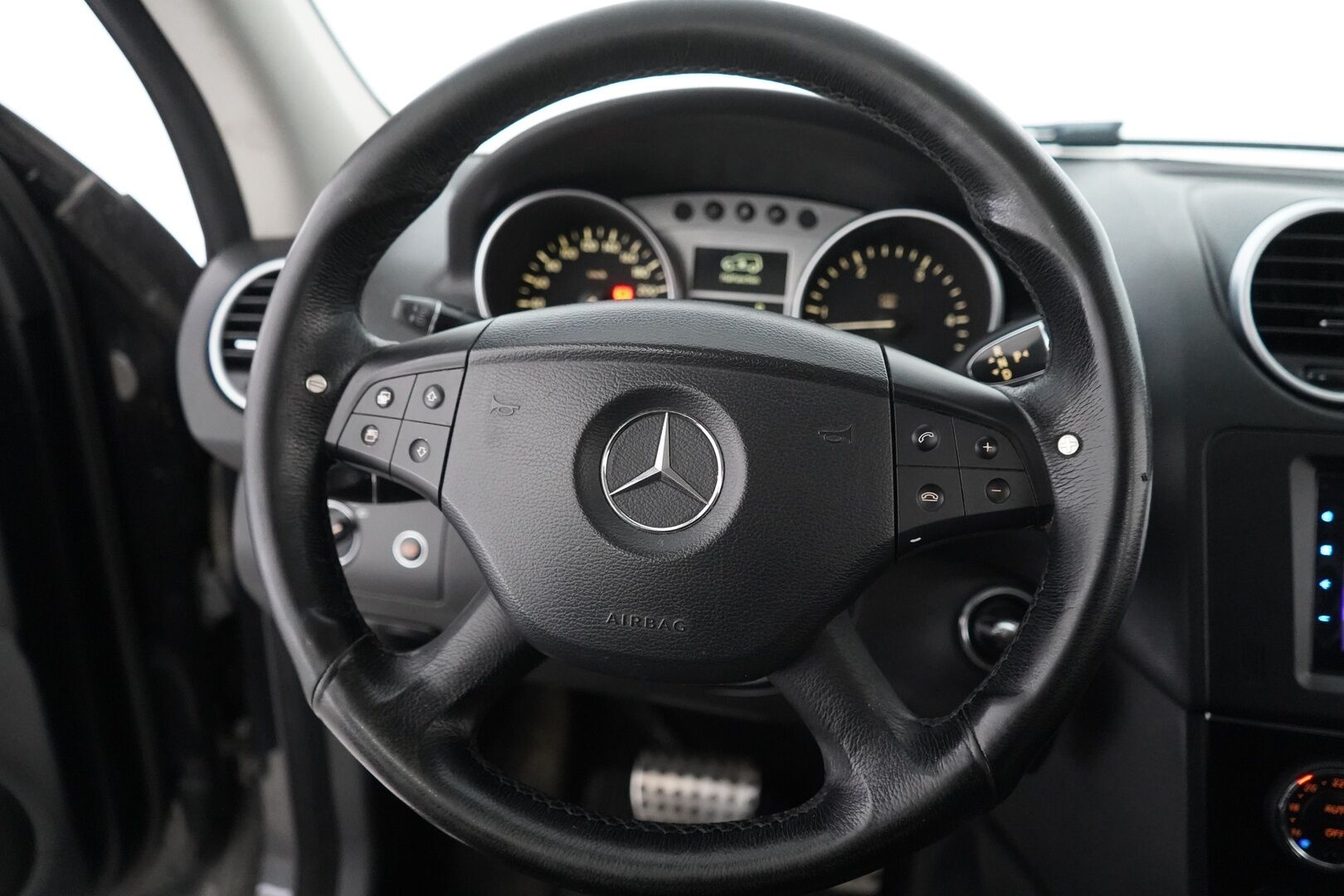 Mercedes-Benz ML 2007 320 CDI 4Matic *YritysOutlet - Myydään vain yrityksille*