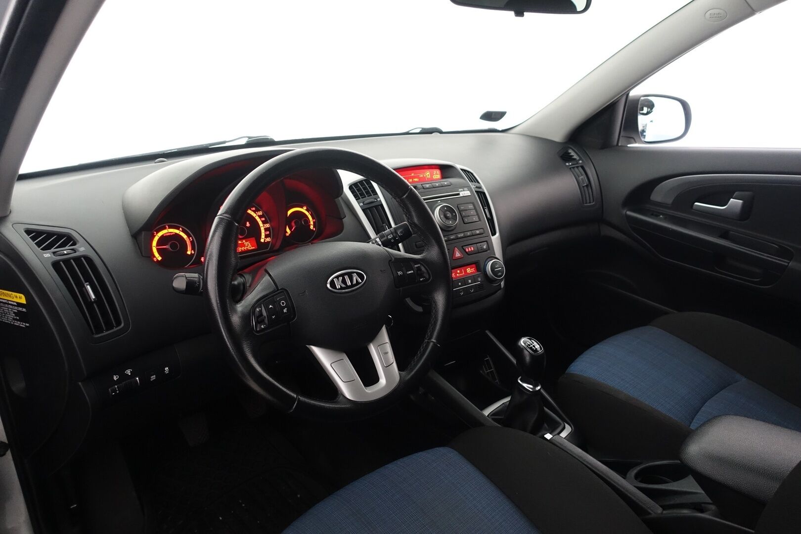 Kia cee'd 2012 1,6 CRDi ISG Active SW EcoDynamics | - YritysOutlet - Myydään vain yrityksille |