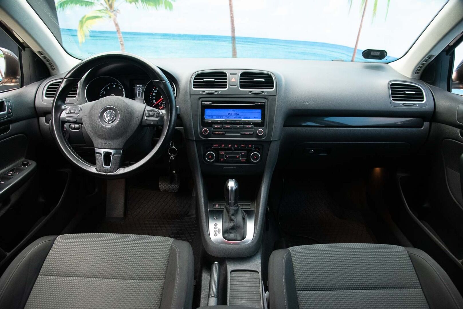 Volkswagen Golf 2011 Variant Comfortline 1.2 TSI 77 kW DSG -YritysOutlet - Myydään vain yrityksille - - Koukku | Xenon | Vakkari | Lohkolämmitin | Ketju vaihdettu | Juuri katsastettu