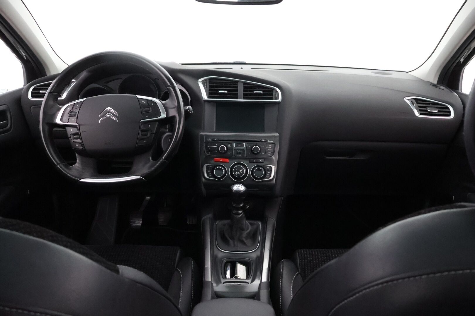 Citroen C4 2011 HDi 150 Exclusive - Suomiauto / Navi / BLIS / Lasikatto / Hieronta / Puolinahkasisusta / Lohko & Sisäpistoke / Huippuvarusteet / Jakopää tehty!