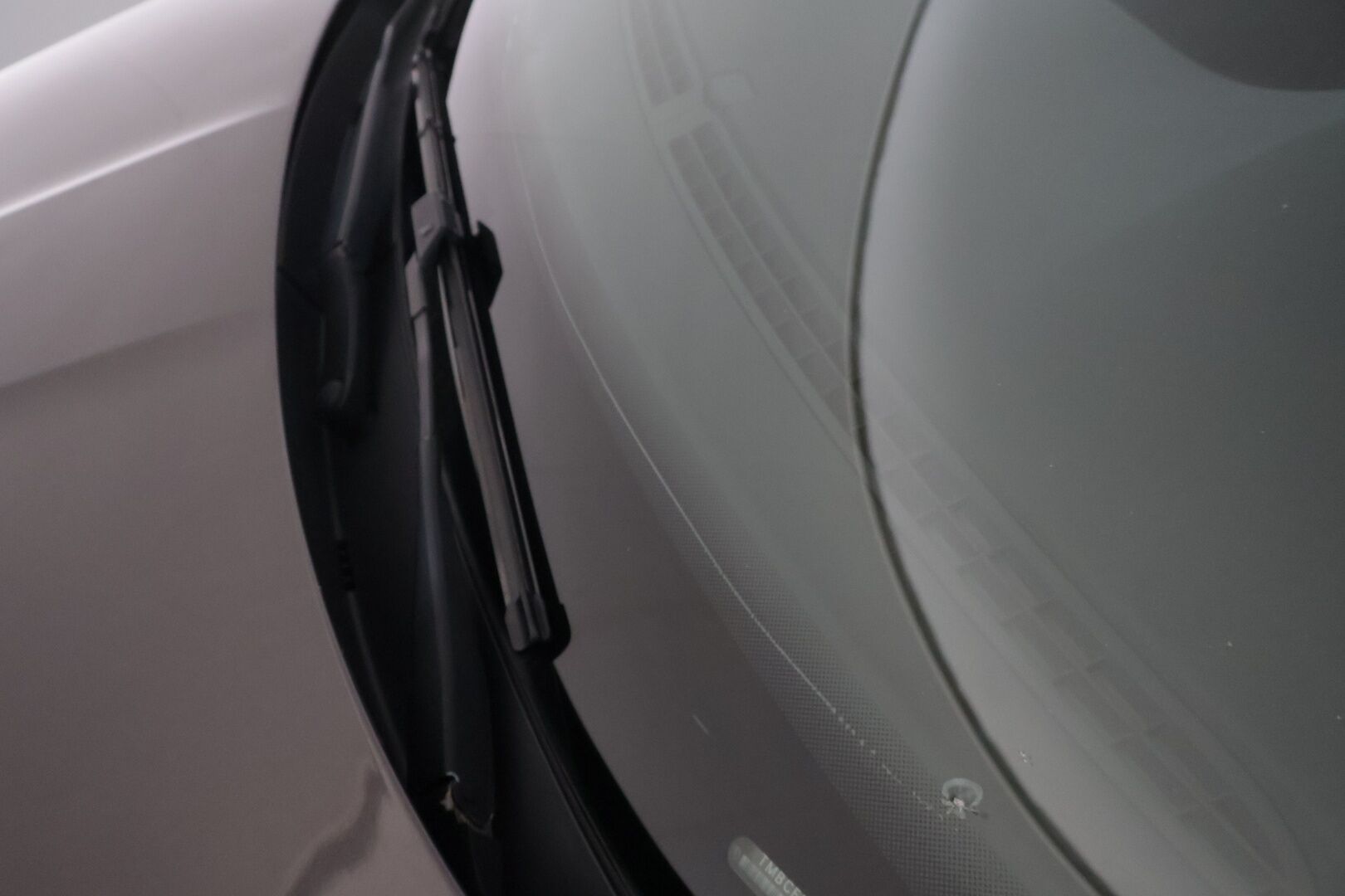 Skoda Superb 2012 2.0 TDI 140 4x4 Comfort DSG Aut. *YritysOutlet - Myydään vain yrityksille* - Katsastuksessa korjauskehotukset. Öljyvuoto voimansiirrosta takaa ja tuulilasi halki.