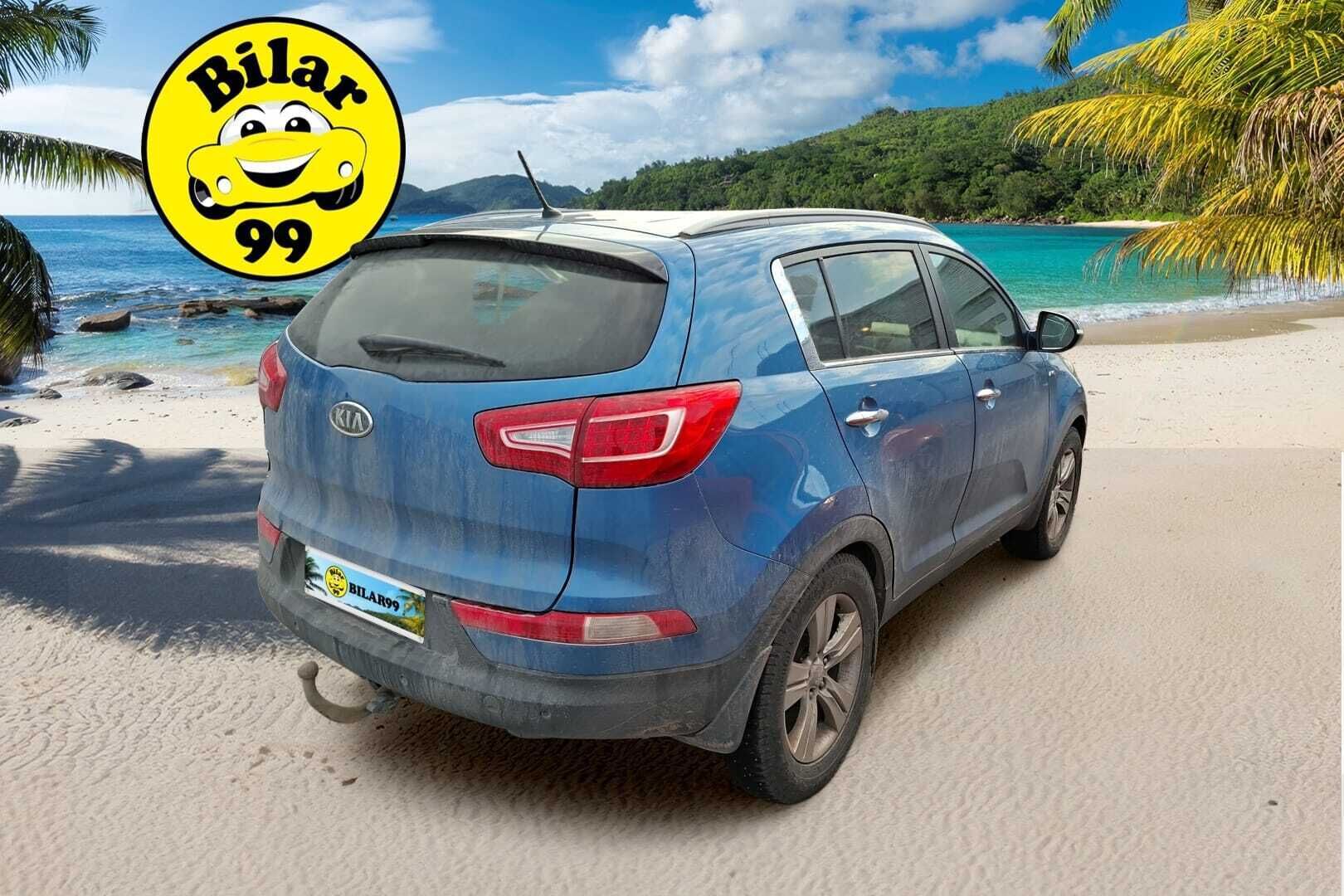 Kia Sportage 2012 2,0 AWD CRDi-R EX / Puolinahat / Vetokoukku / Kahdet renkaat alumiinivanteilla