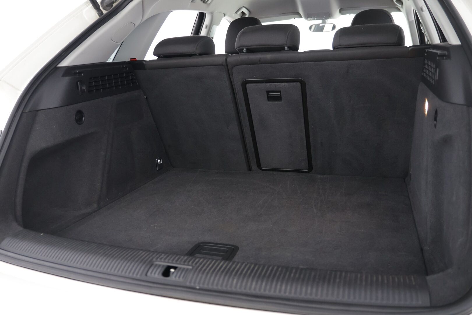 Audi Q3 2012 2,0 TDI quattro S tronic 130 kW Start-Stop Business