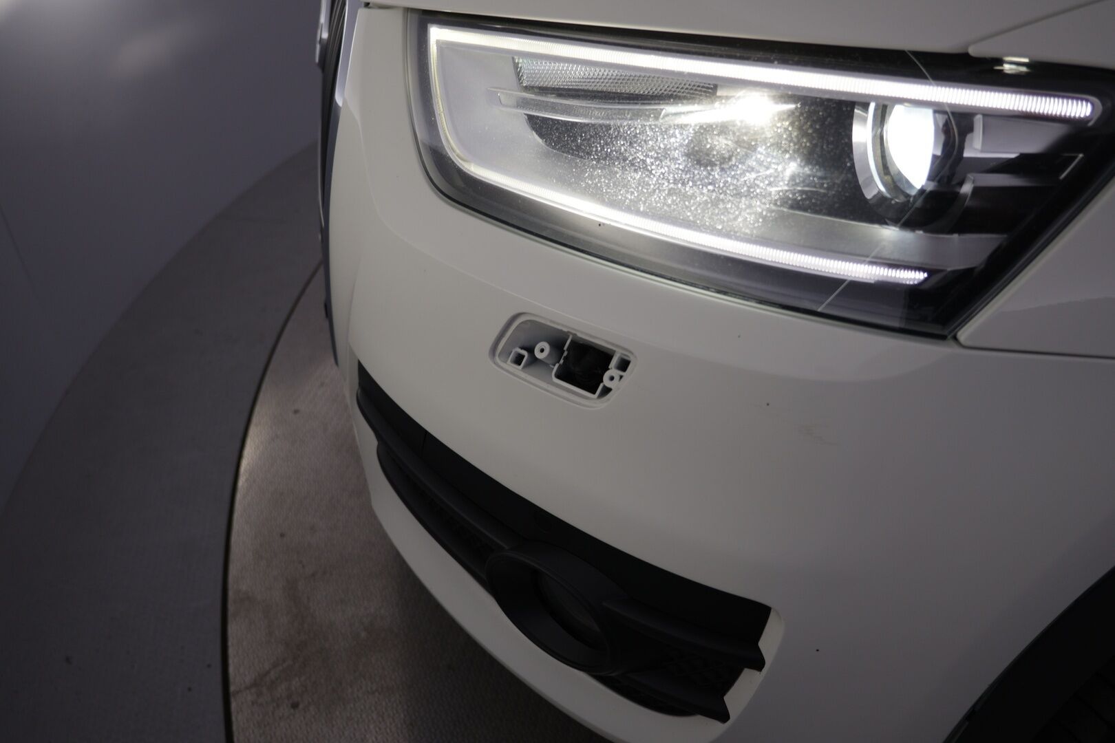 Audi Q3 2012 2,0 TDI quattro S tronic 130 kW Start-Stop Business
