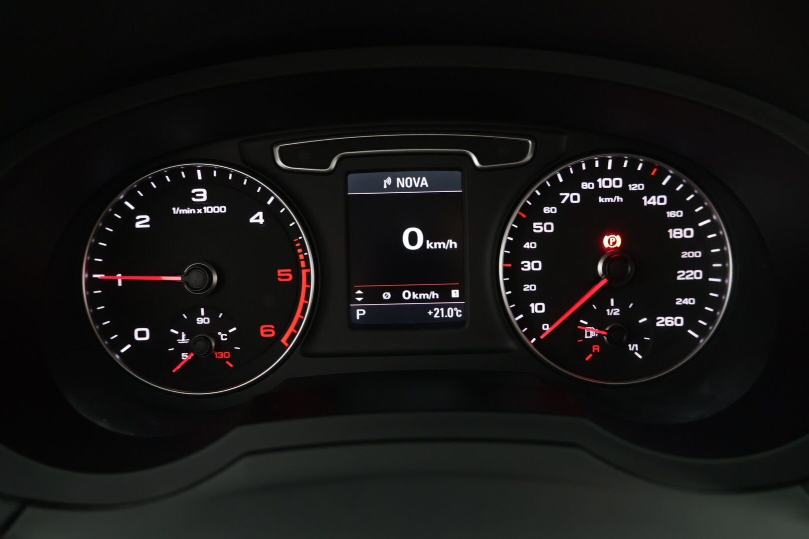 Audi Q3 2012 2,0 TDI quattro S tronic 130 kW Start-Stop Business