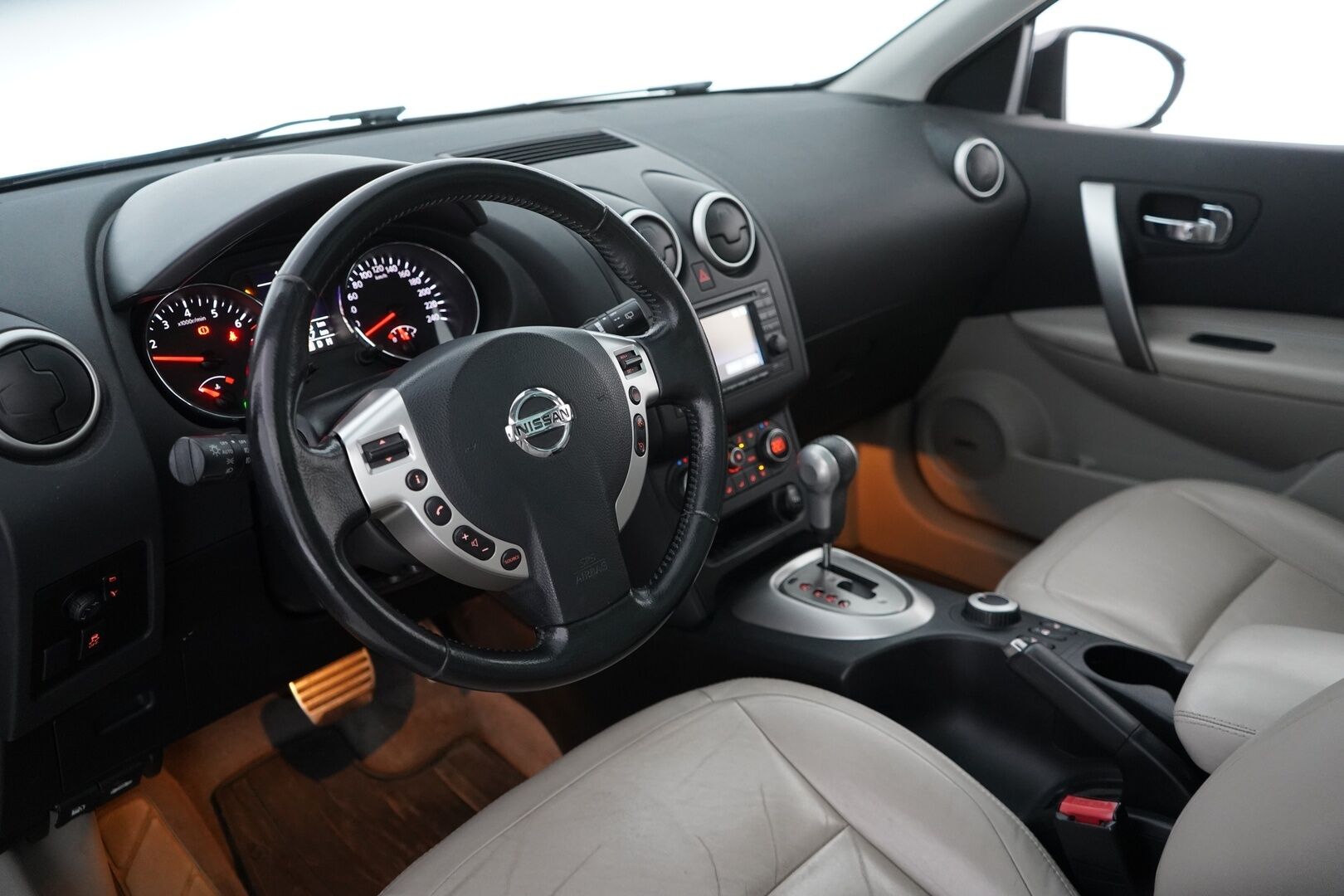 Nissan Qashqai+2 2012 2.0L Tekna 4WD CVT Premium Pack 7P * Suomi-auto / 2x Renkaat / Fiksu huoltohistoria! - Nahkasisusta / Panorama / Bose / Peruutuskamera / Lohkolämmitin / Vakionopeudensäädin