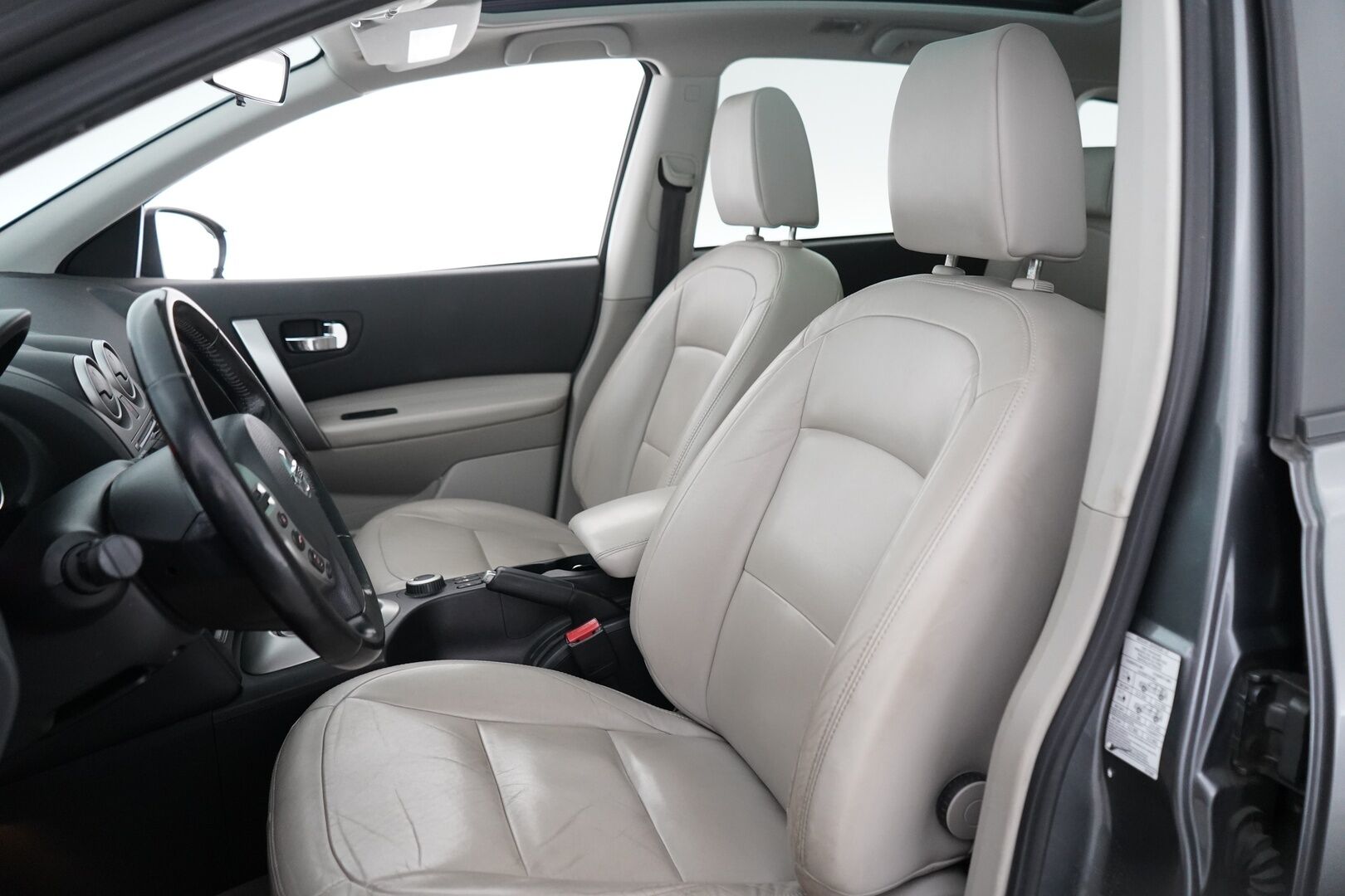 Nissan Qashqai+2 2012 2.0L Tekna 4WD CVT Premium Pack 7P * Suomi-auto / 2x Renkaat / Fiksu huoltohistoria! - Nahkasisusta / Panorama / Bose / Peruutuskamera / Lohkolämmitin / Vakionopeudensäädin