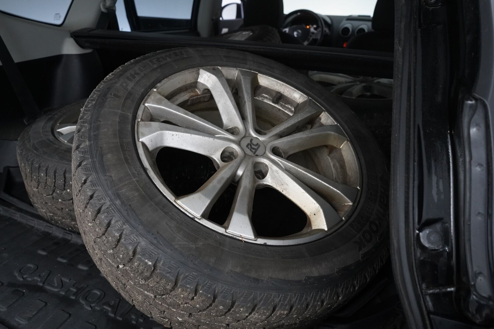 Nissan Qashqai+2 2012 2.0 dCi DPF Acenta 4WD 6A/T MY11 *YritysOutlet - Myydään vain yrityksille* - NELIVETO / Vakkari / Lasikatto / Koukku / Lohkolämmitin / Suomi-auto