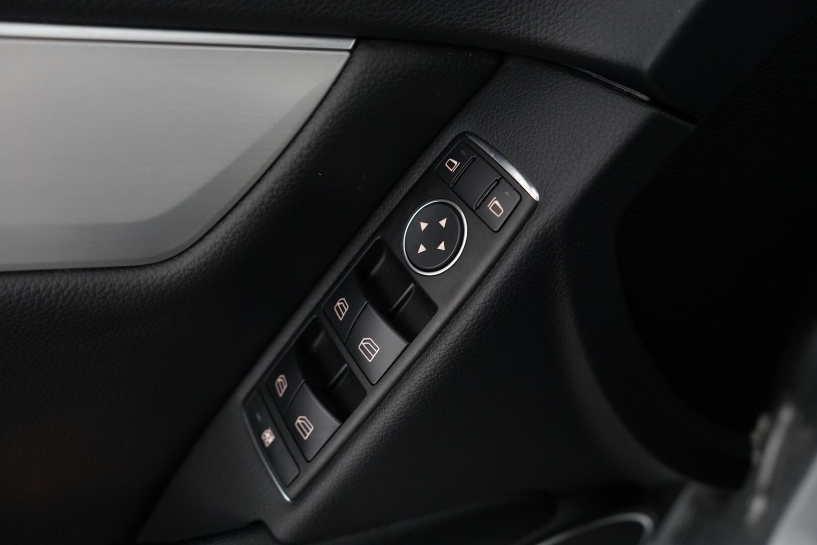 Mercedes-Benz C 2012 200 CDI BE T A Premium Business *Vakkari / Lohko / Tutkat / BT / Puolinahka / S.Penkit* - Suomi-auto / Siisti / Kahdet vanteet / Juuri huollettu!