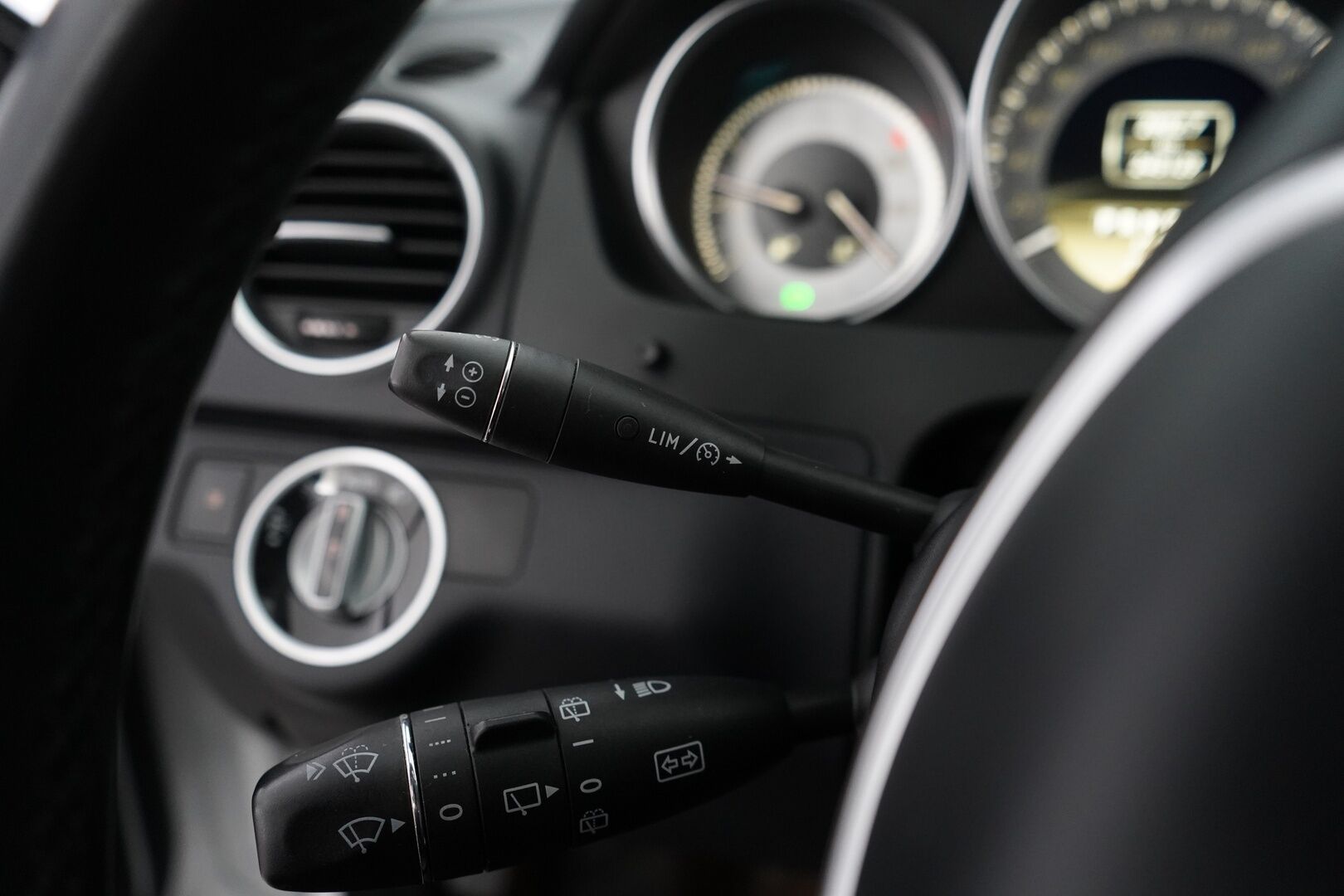 Mercedes-Benz C 2012 200 CDI BE T A Premium Business *Vakkari / Lohko / Tutkat / BT / Puolinahka / S.Penkit* - Suomi-auto / Siisti / Kahdet vanteet / Juuri huollettu!