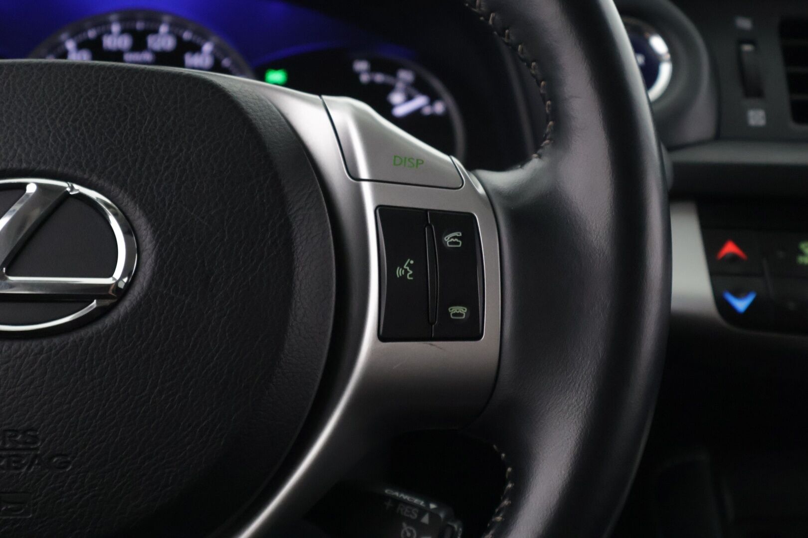 Lexus CT 2013 200h Hybrid A Comfort *Suomi-auto / P-kamera / Vakkari / Lohkolämmitin / 2xrenkaat*