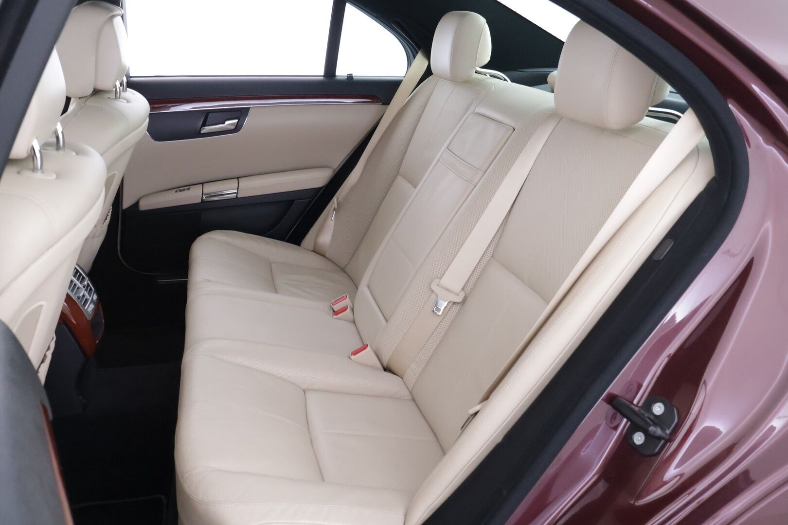 Mercedes-Benz S 2007 320 CDI 4Matic - *Ilmastoidut Sähköpenkit / Nahkasisusta / P-kamera / Sähköratti / 2x renkaat vanteineen / Ilma-alusta / Vakkari / Lohko+sisälämmitin*
