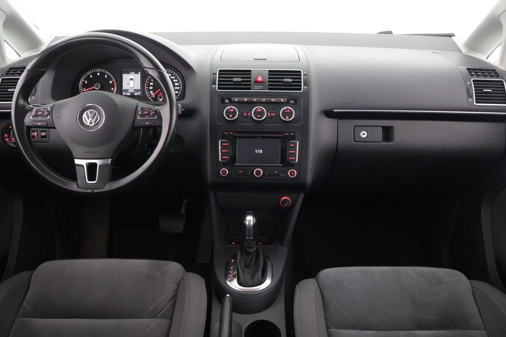 Volkswagen Touran 2014 Highline 1,4 TSI 103 kW (140 hv) DSG-automaatti - ** Bluetooth / Vakkari / Kangas-Alcantara / Juuri katsastettu ja huollettu **