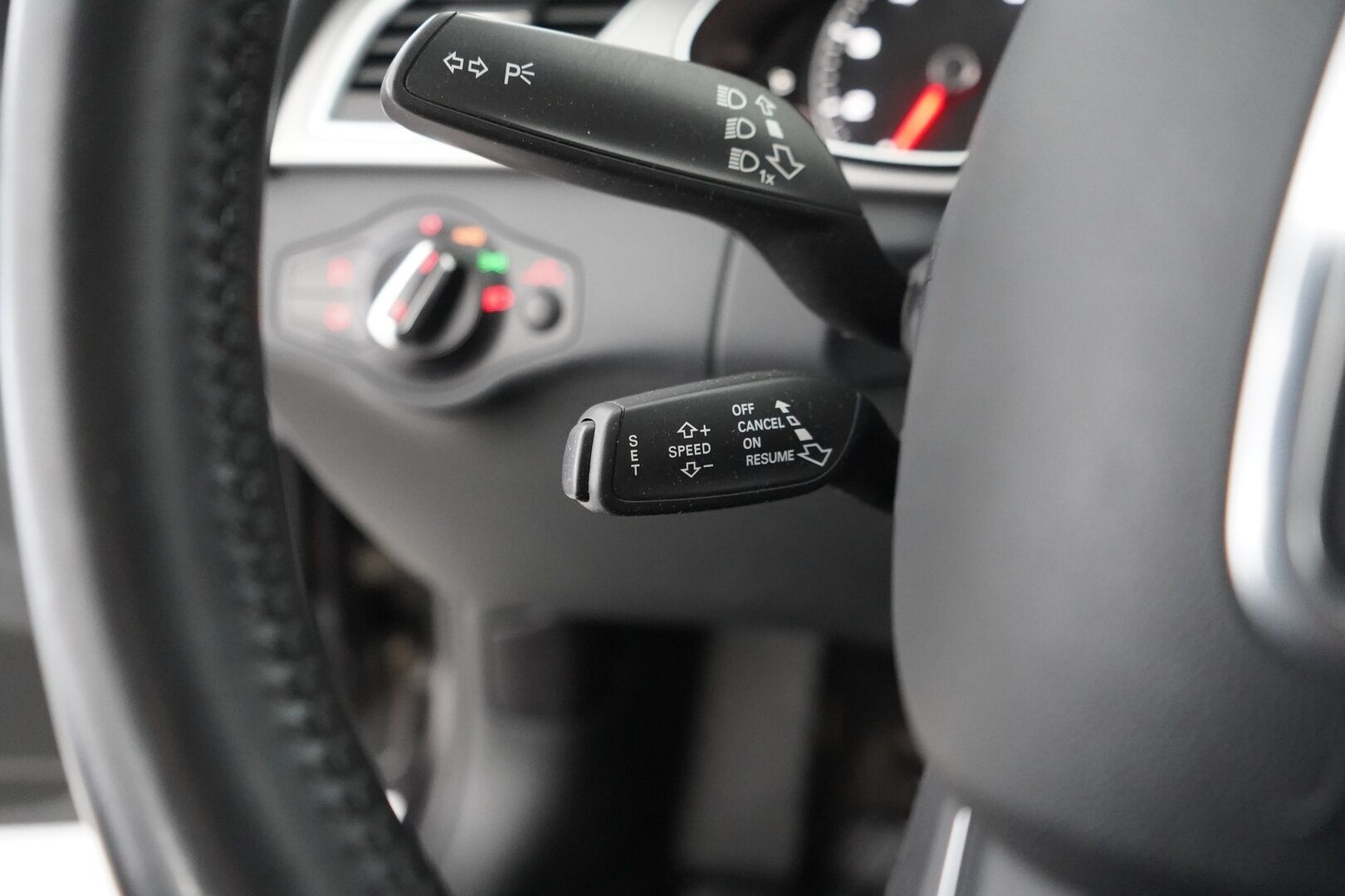 Audi A4 2014 Avant Business 1,8 TFSI 125 kW multitronic - Vakkari | Xenon | Tutkat | Suomi-auto | Hyvä huoltohistoria | Viimeisin huolto 141tkm